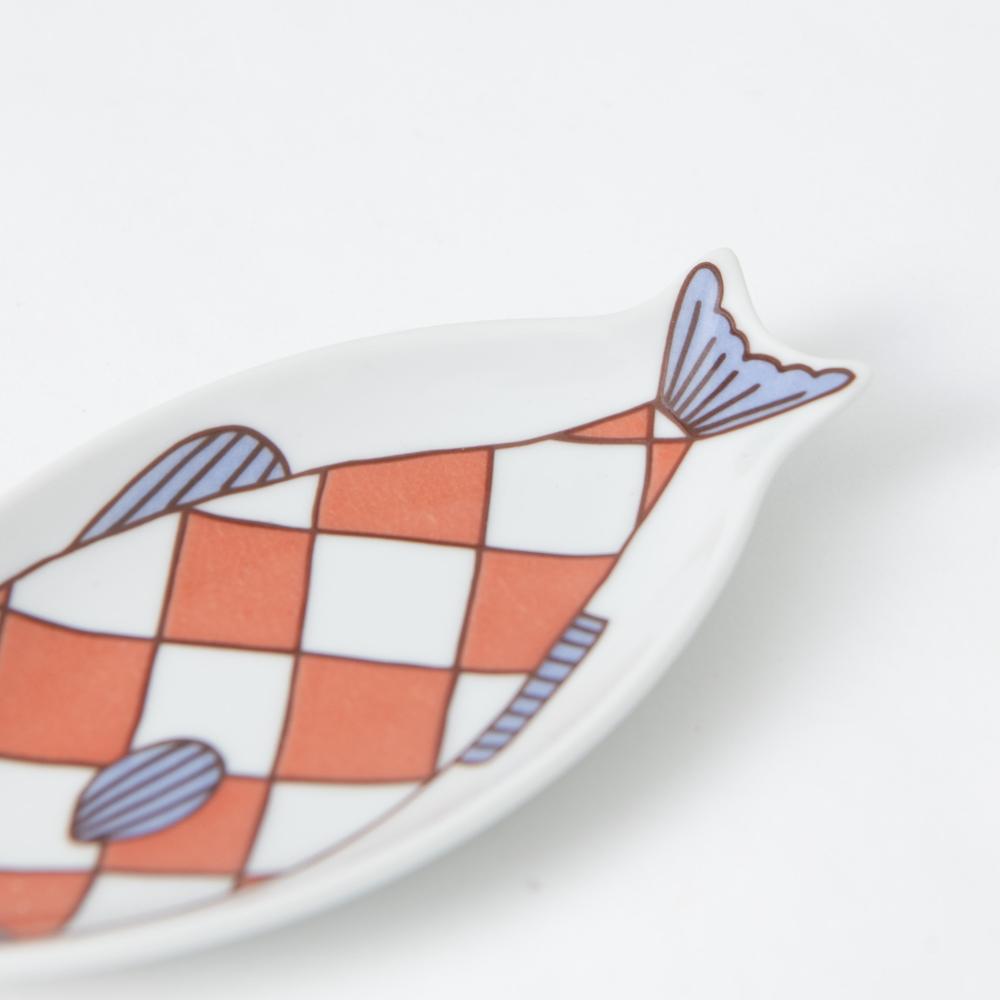 Harekutani Fish Sauce Plate - MUSUBI KILN - Quality Japanese Tableware and Gift