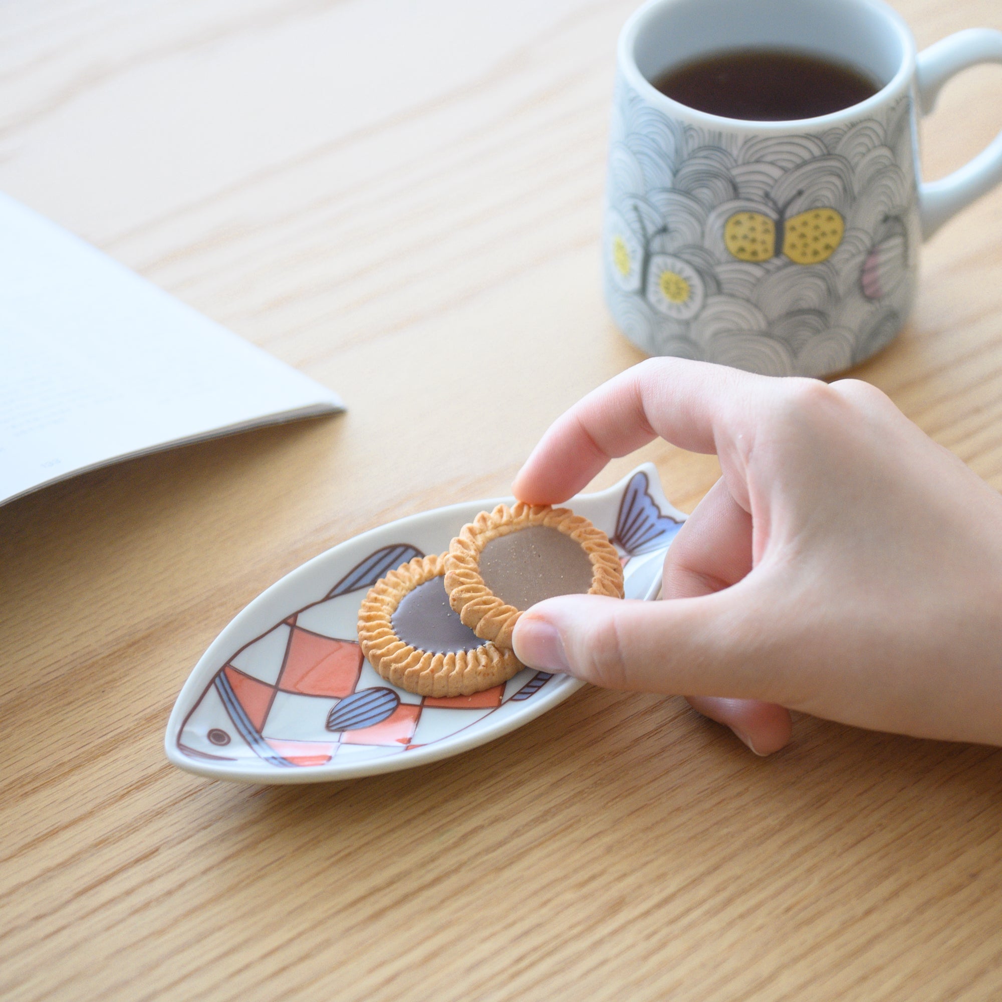 Harekutani Fish Sauce Plate - MUSUBI KILN - Quality Japanese Tableware and Gift