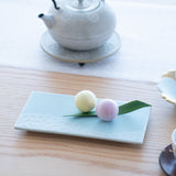 Hataman Touen Moist Floating Sakura Imari Nabeshima Ware Rectangle Plate - MUSUBI KILN - Quality Japanese Tableware and Gift