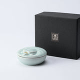 Hataman Touen Moist Gold Turtle Imari Nabeshima Ware Small Box - MUSUBI KILN - Quality Japanese Tableware and Gift