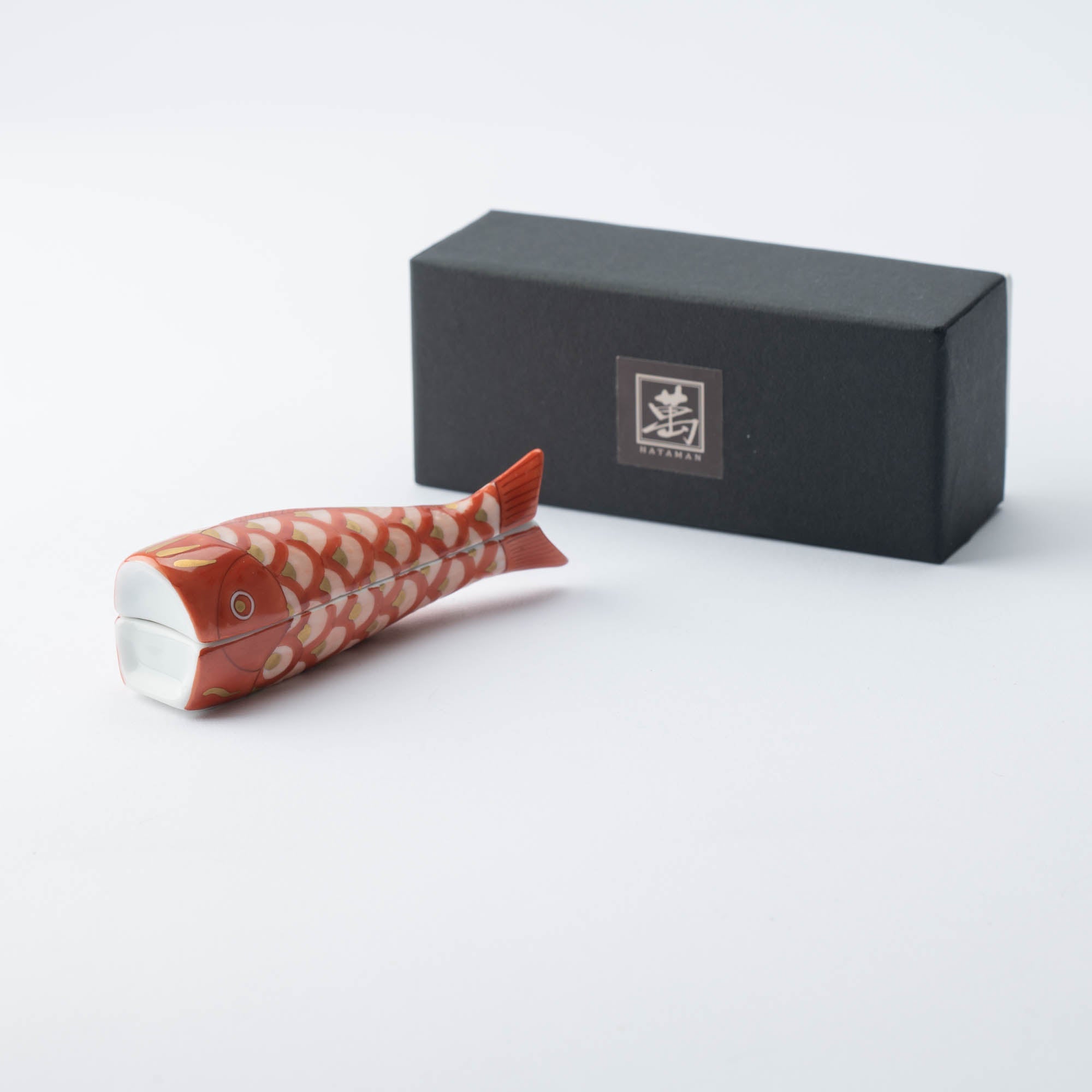 Hataman Touen Red Carp Streamer Nabeshima Ware Small Box - MUSUBI KILN - Quality Japanese Tableware and Gift