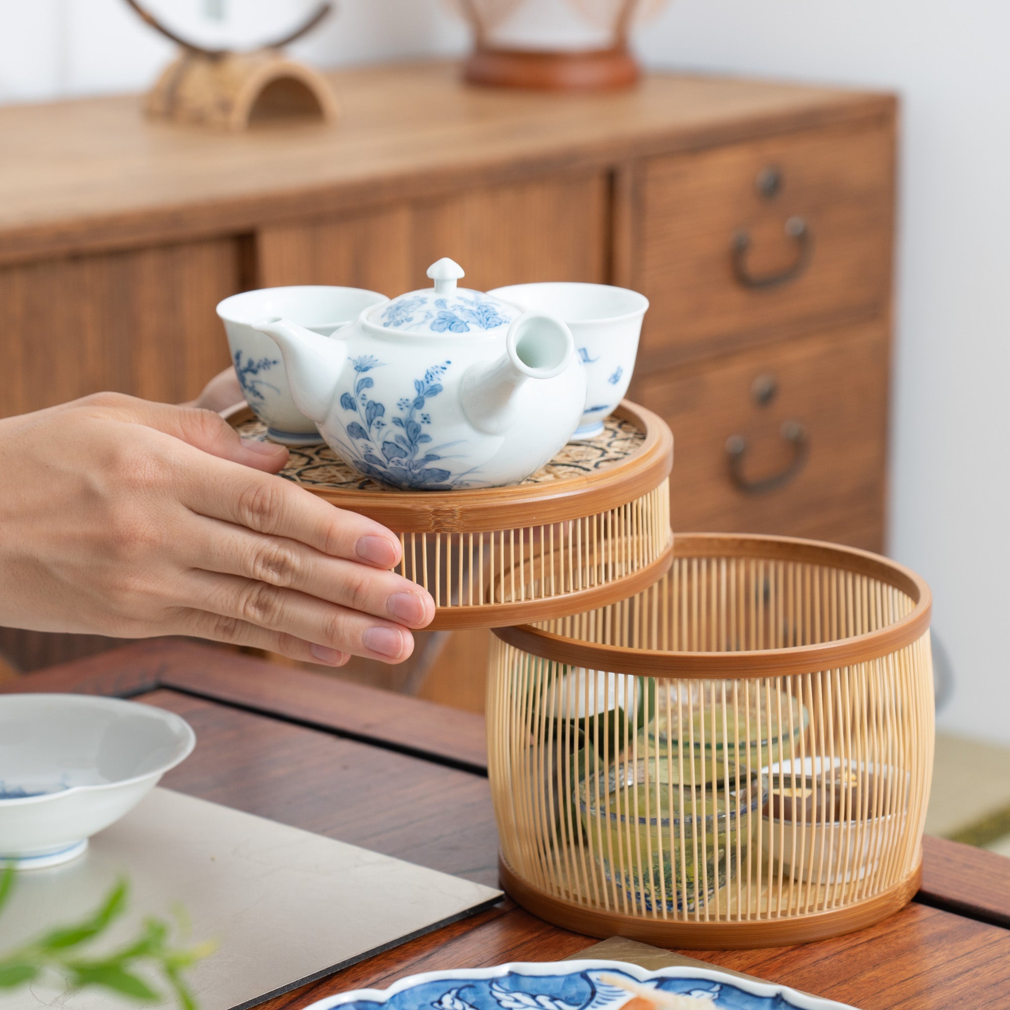 Hexagonal Suruga Bamboo Basketry Basket with Lid - MUSUBI KILN - Quality Japanese Tableware and Gift