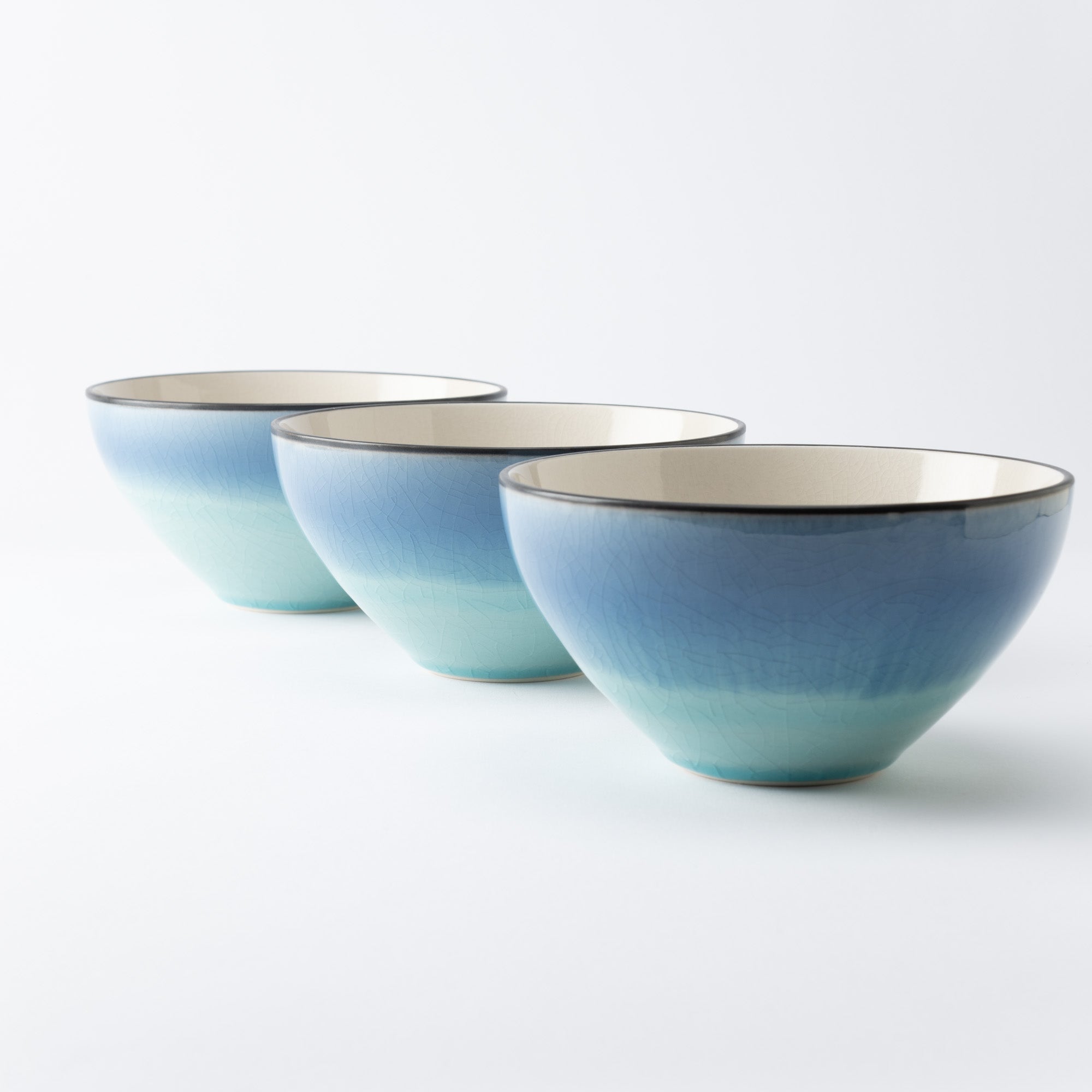 Hibino Blue Gradation Modern Mino Ware Bowl M - MUSUBI KILN - Quality Japanese Tableware and Gift