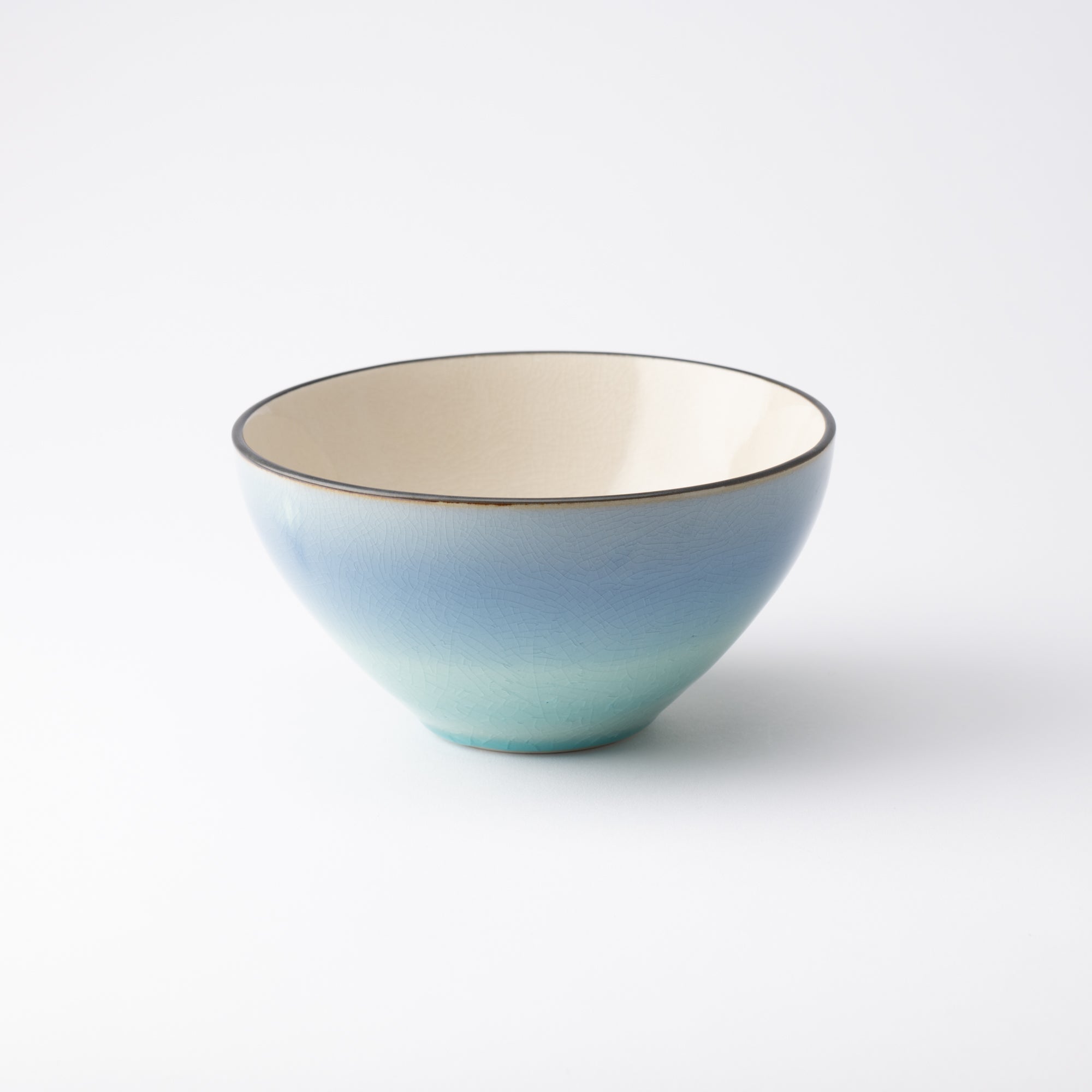 Hibino Blue Gradation Modern Mino Ware Bowl M - MUSUBI KILN - Quality Japanese Tableware and Gift