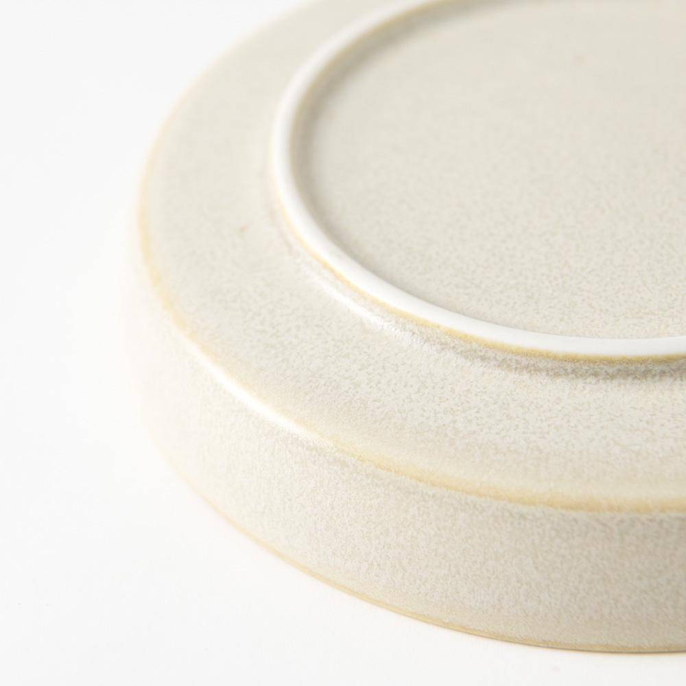 Hibino Gustav Ivory White Mino Ware Round Plate - MUSUBI KILN - Quality Japanese Tableware and Gift