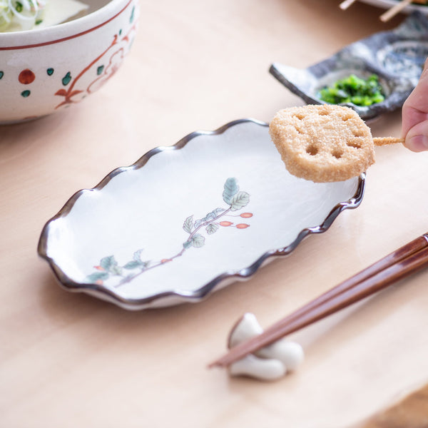 Hideyama Medley of Berries Kutani Oval Plate Set - MUSUBI KILN - Quality Japanese Tableware and Gift