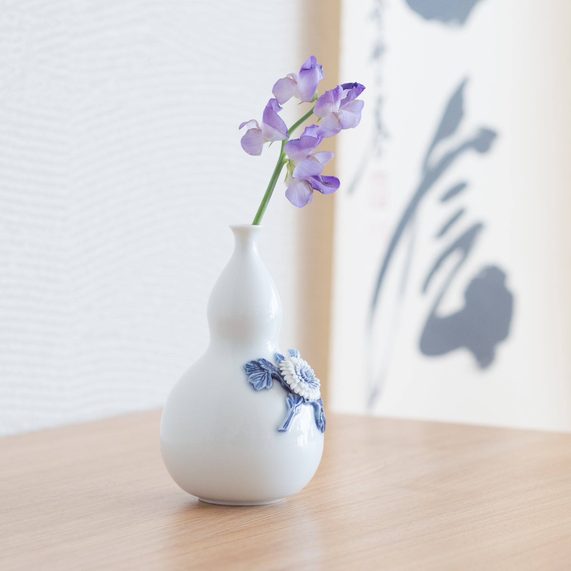 Hirado Gourd Mikawachi Ware Single - Flower Vase - MUSUBI KILN - Quality Japanese Tableware and Gift