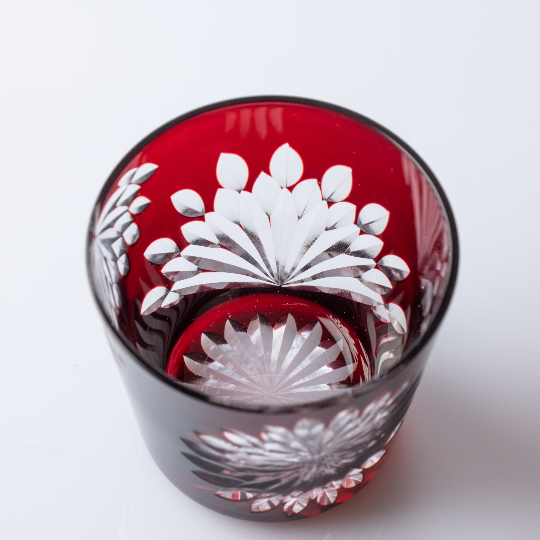 Hirota Chrysanthemum Edo Kiriko Glass Soba Choko Cup with Lid - MUSUBI KILN - Quality Japanese Tableware and Gift