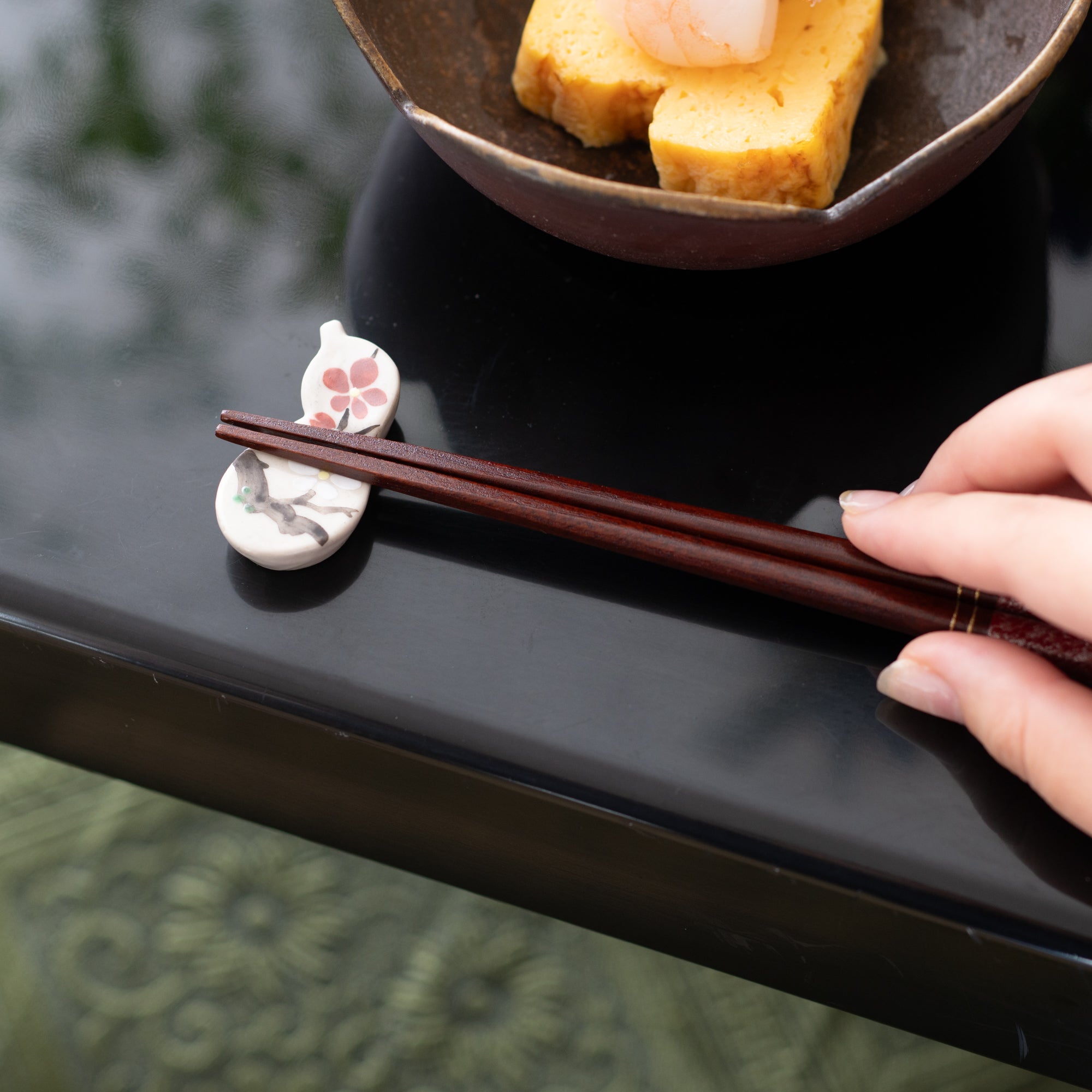 Hozan Kiln Five Flowers Gourd Kyo Ware Chopstick Rest Set - MUSUBI KILN - Quality Japanese Tableware and Gift