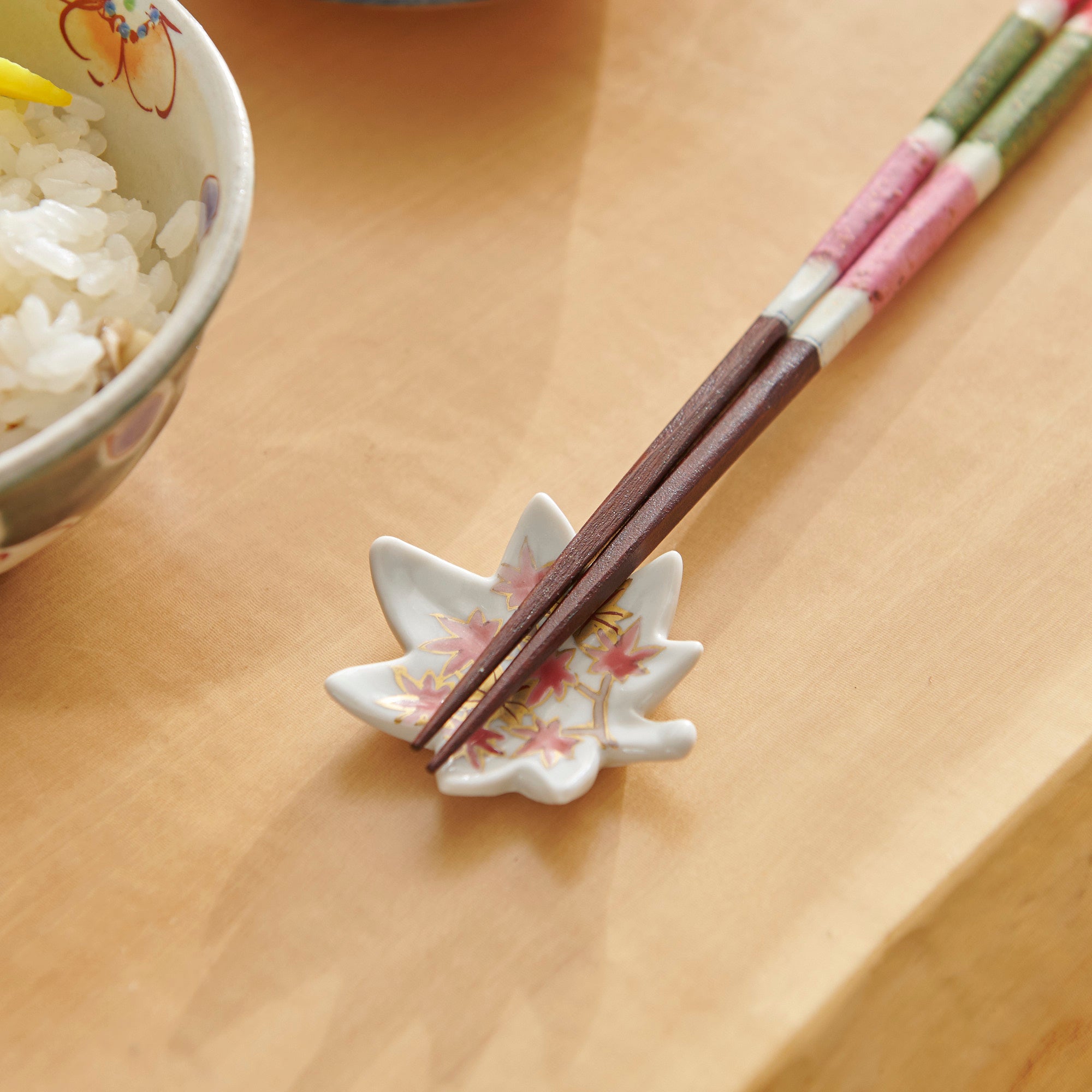 Hozan Kiln Kinsai Autumn Leaves Kyo Ware Chopstick Rest Set - MUSUBI KILN - Quality Japanese Tableware and Gift