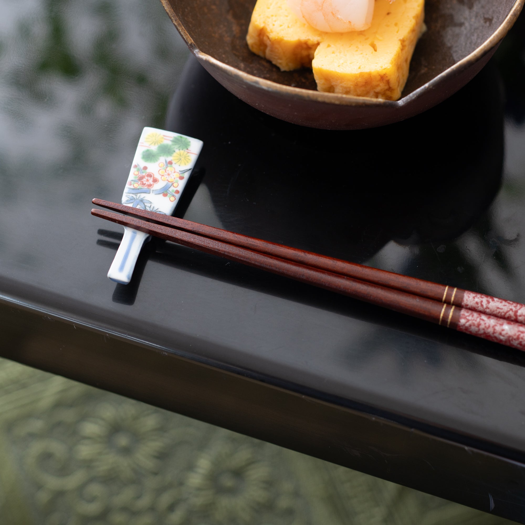 Hozan Kiln Pine, Bamboo and Plum Hagoita Kyo Ware Chopstick Rest Set - MUSUBI KILN - Quality Japanese Tableware and Gift