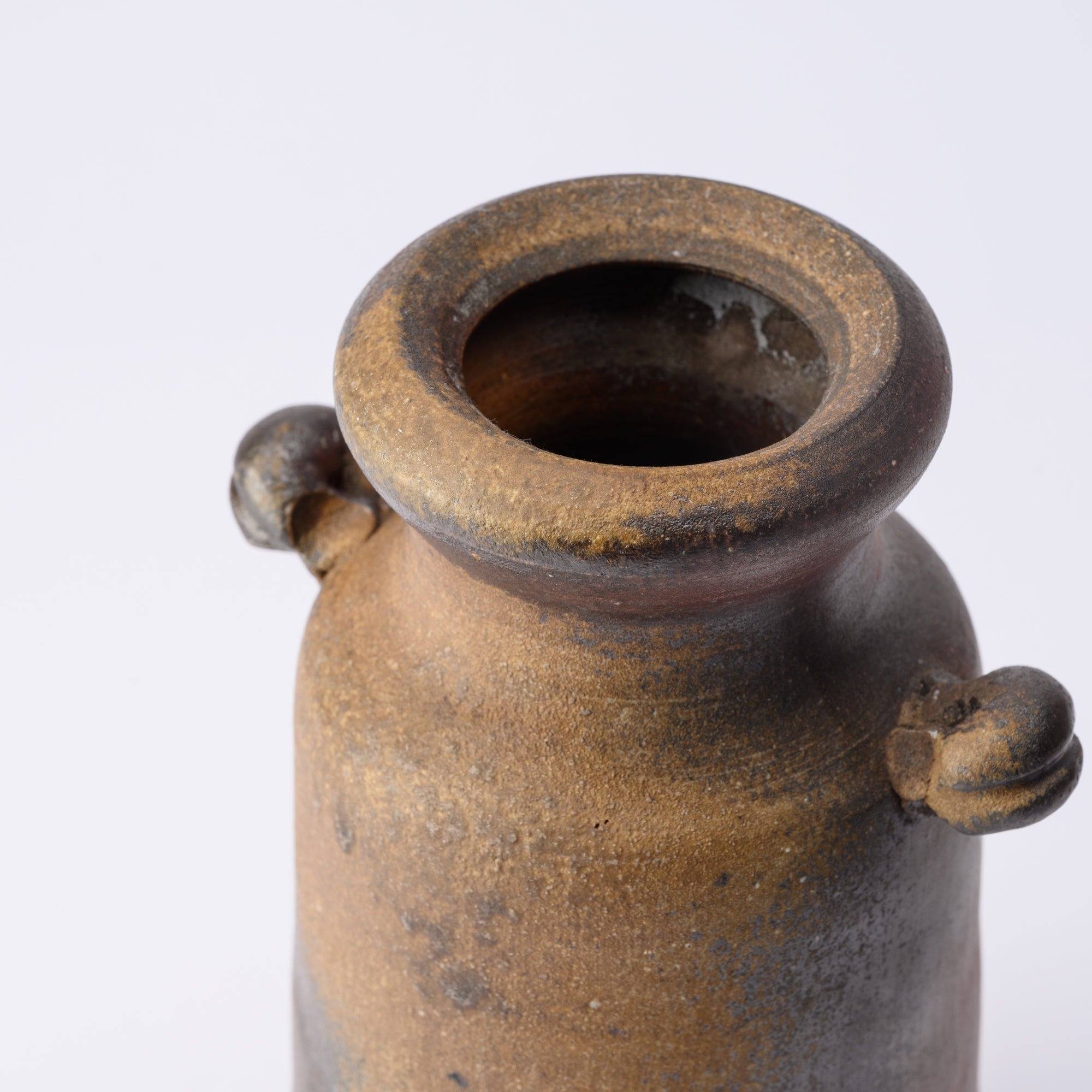 Hozan Kiln Sangiri Bizen Ware Eared Flower Vase - MUSUBI KILN - Quality Japanese Tableware and Gift