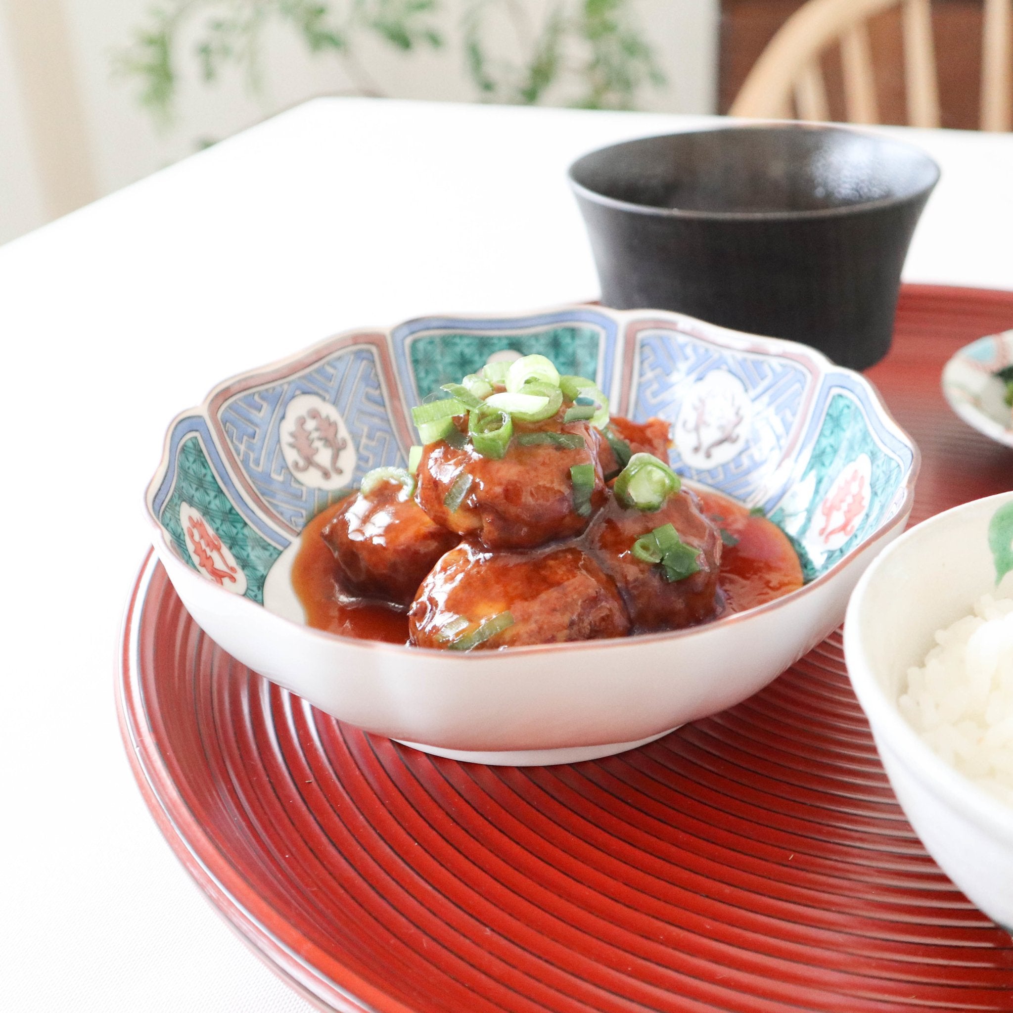 Hypericum and Bird Kutani Bowl - MUSUBI KILN - Quality Japanese Tableware and Gift