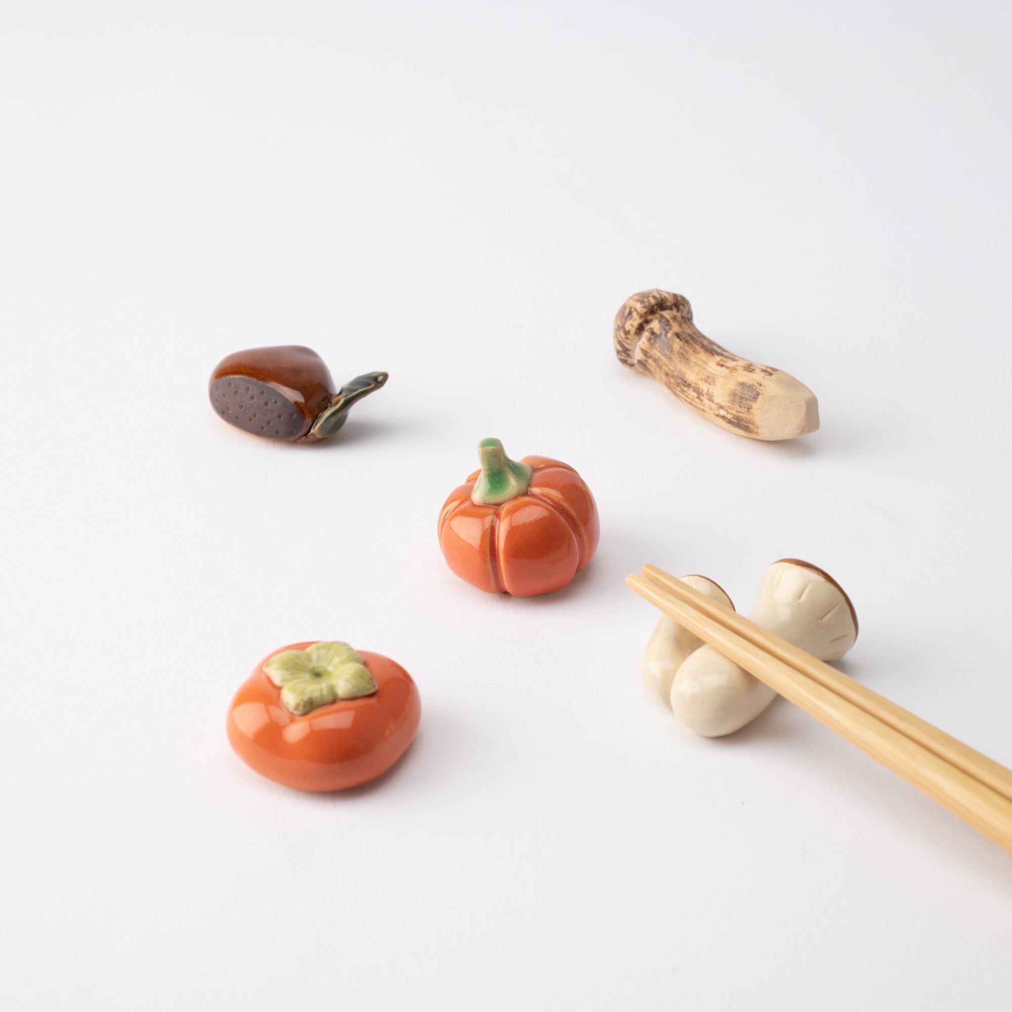 Ihoshiro Kiln Autumn Food Series Mino Ware Chopstick Rest - MUSUBI KILN - Quality Japanese Tableware and Gift