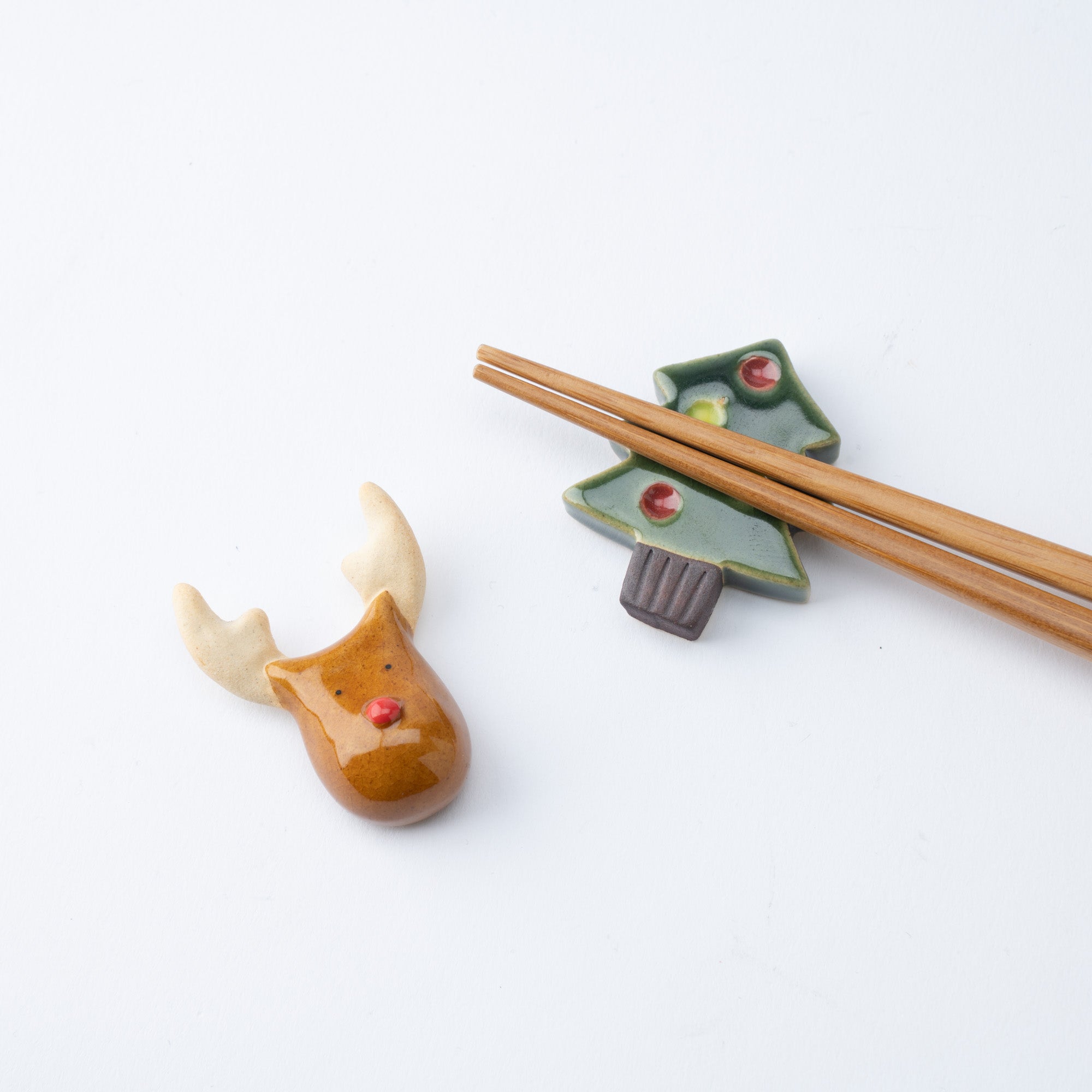 Ihoshiro Kiln Christmas Mino Ware Chopstick Rest - MUSUBI KILN - Quality Japanese Tableware and Gift