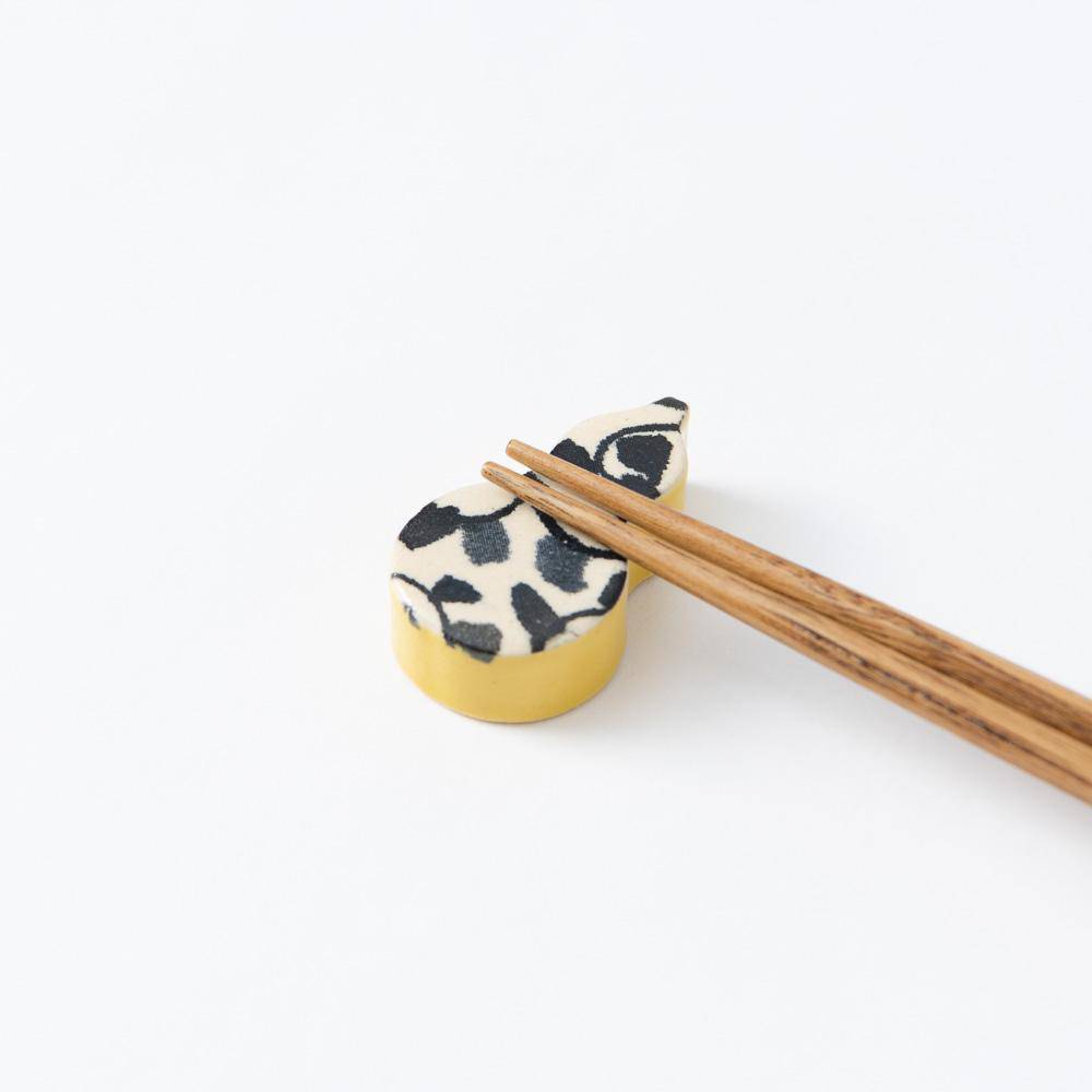 Ihoshiro Kiln Gourd Mino Ware Chopstick Rest - MUSUBI KILN - Quality Japanese Tableware and Gift