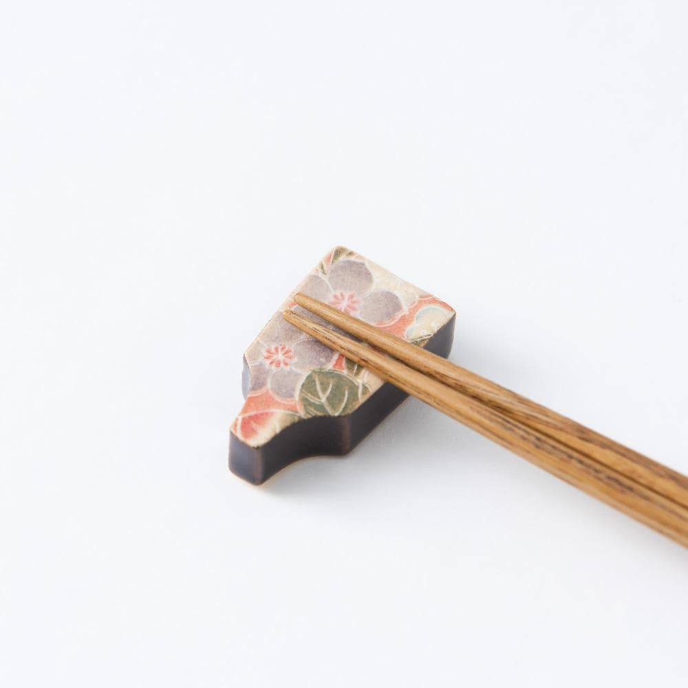 Ihoshiro Kiln Hagoita Mino Ware Chopstick Rest - MUSUBI KILN - Quality Japanese Tableware and Gift