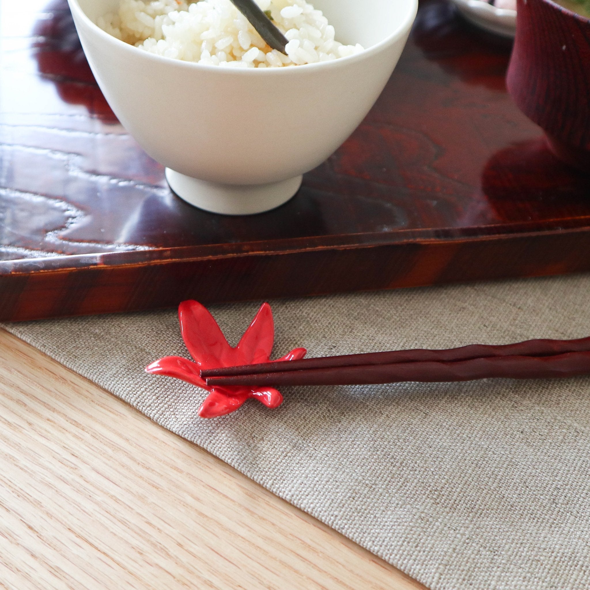 Ihoshiro Kiln Leaves Series Mino Ware Chopstick Rest - MUSUBI KILN - Quality Japanese Tableware and Gift