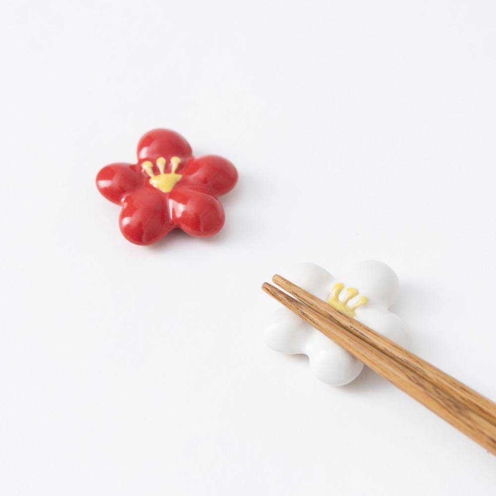 Ihoshiro Kiln Plum Mino Ware Chopstick Rest - MUSUBI KILN - Quality Japanese Tableware and Gift