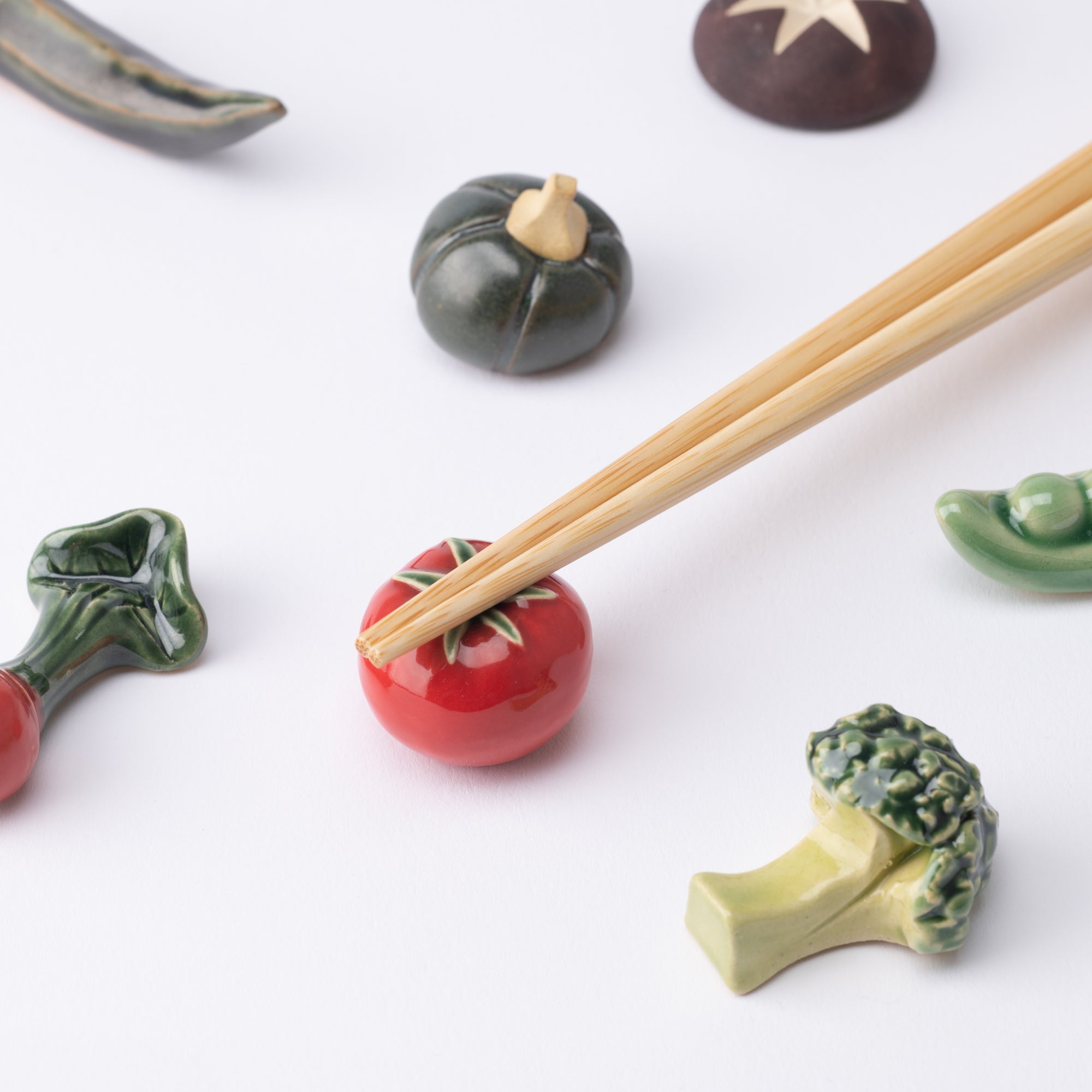 Ihoshiro Kiln Vegetable Series A Mino Ware Chopstick Rest - MUSUBI KILN - Quality Japanese Tableware and Gift