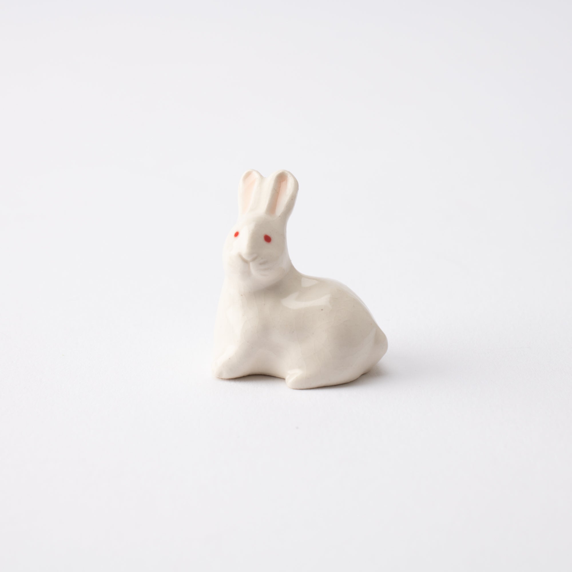 Ihoshiro Kiln White Rabbit Mino Ware Chopstick Rest - MUSUBI KILN - Quality Japanese Tableware and Gift