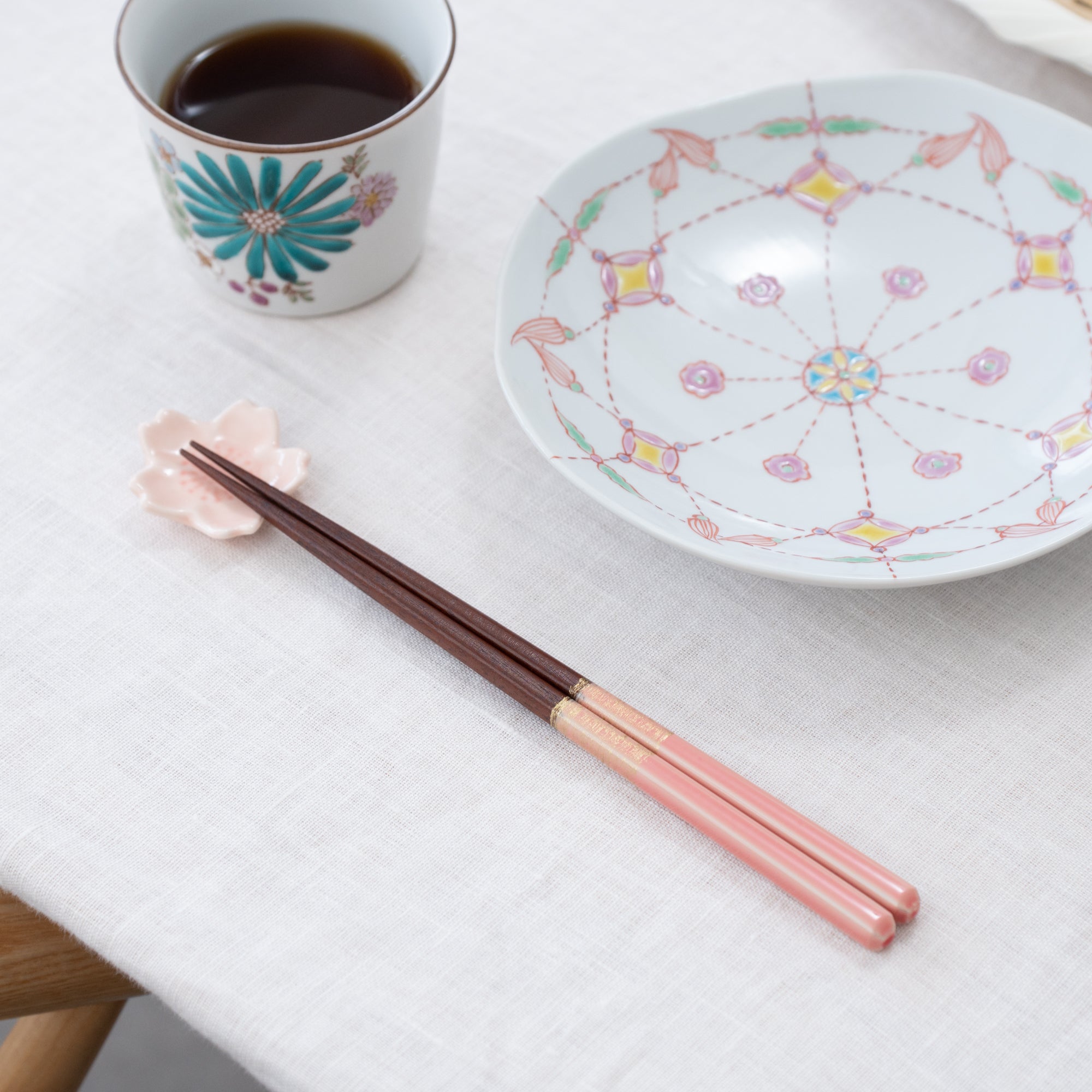 Issou Honoka Wakasa Lacquer Chopsticks 21cm/8.2in or 23cm/9in - MUSUBI KILN - Quality Japanese Tableware and Gift