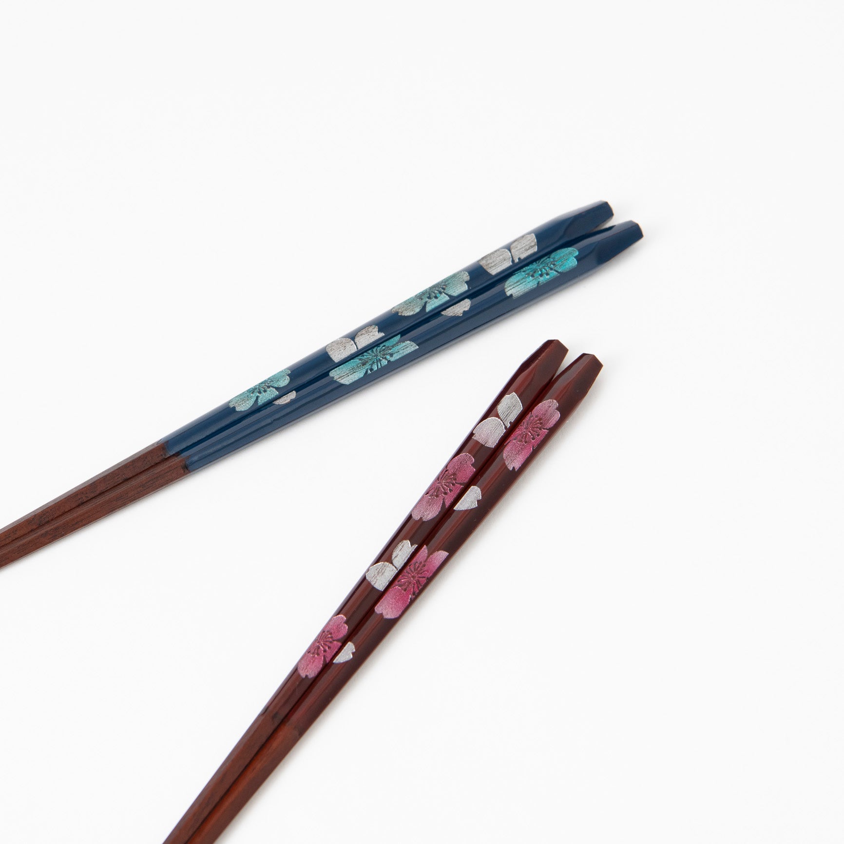 Issou Sakura Colors Wakasa Lacquer Chopsticks 21 cm/8.2 in or 23 cm/9 in - MUSUBI KILN - Quality Japanese Tableware and Gift