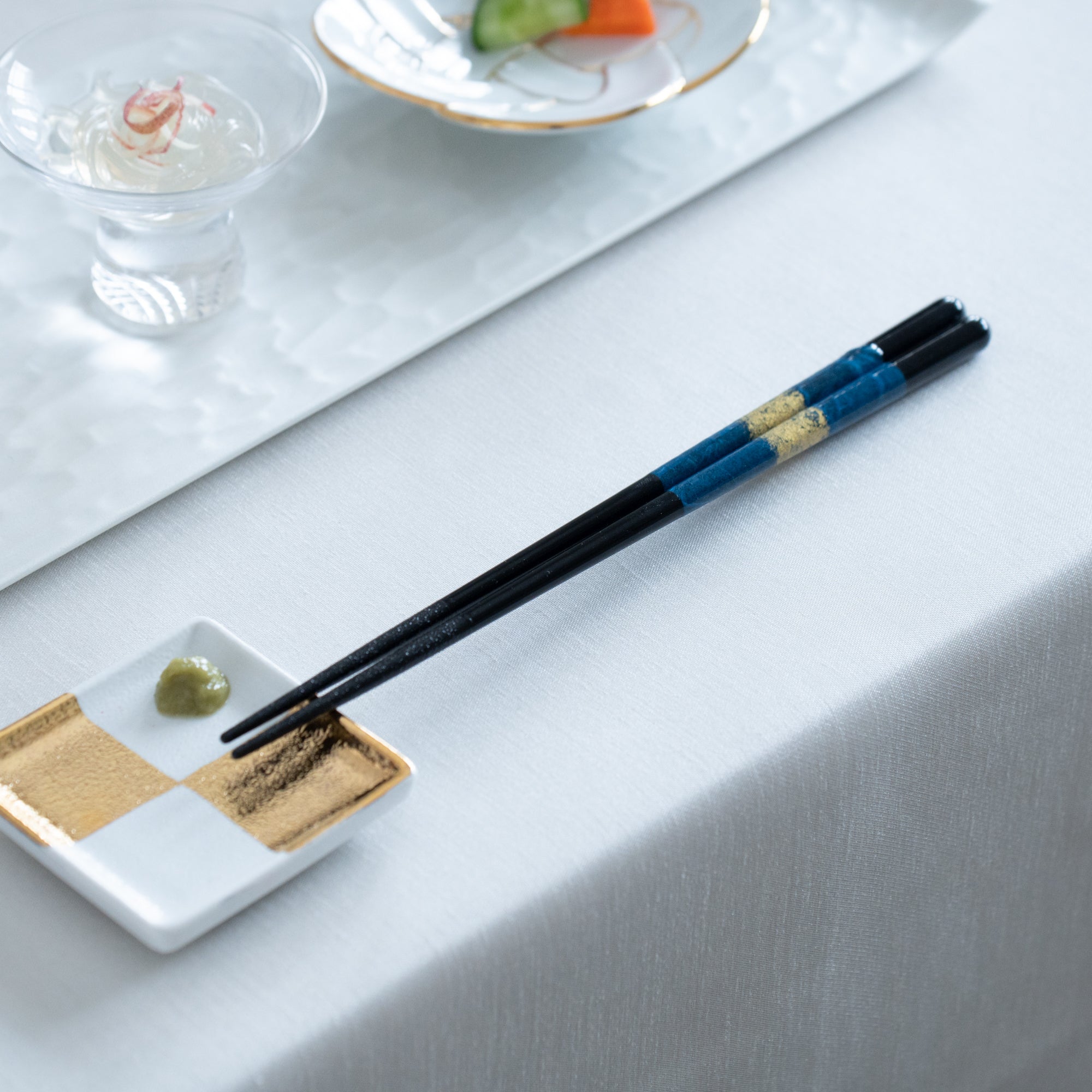 Issou Washi Kokuryu Wakasa Lacquer Chopsticks 21 cm/8.3 in or 23 cm/9 in - MUSUBI KILN - Quality Japanese Tableware and Gift