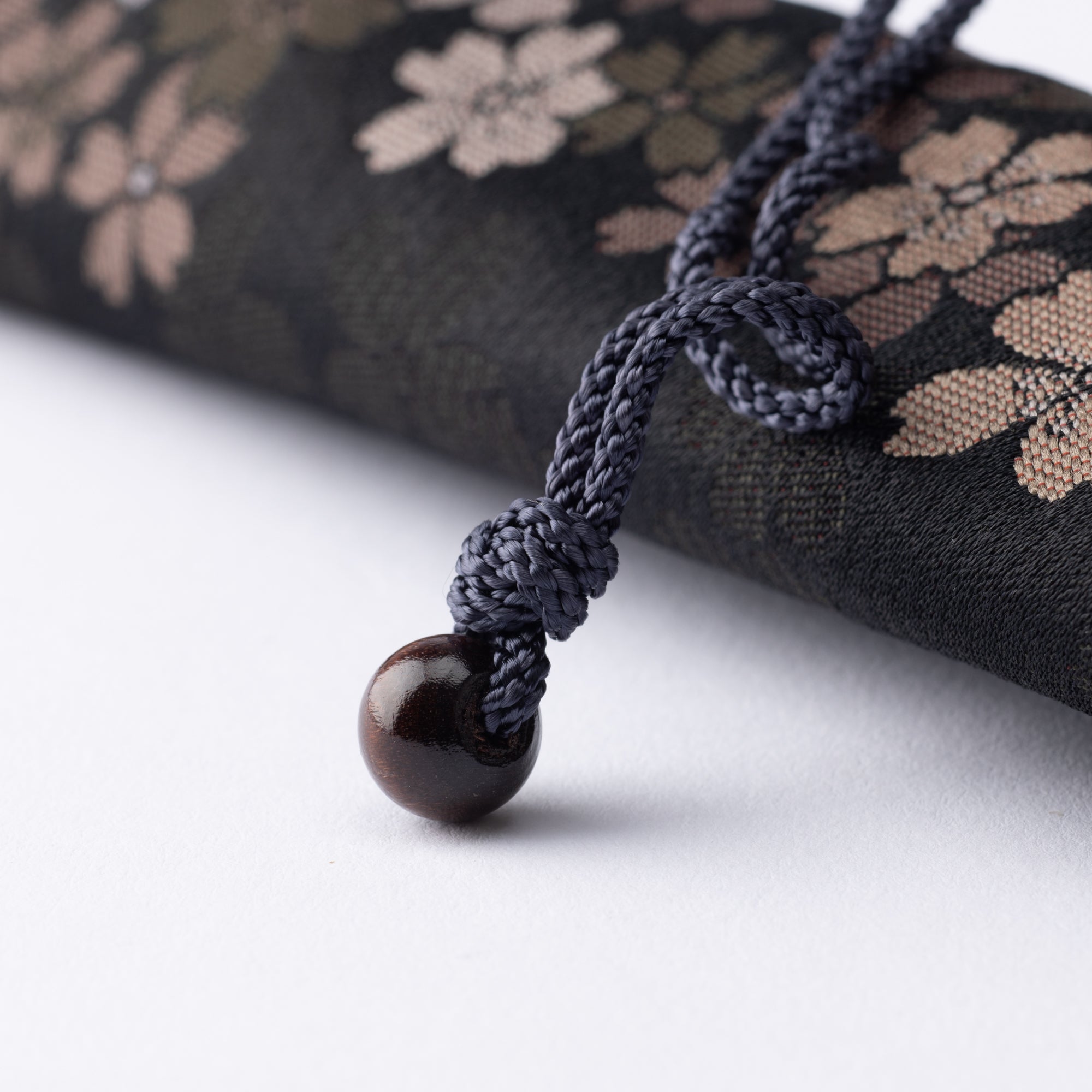 Issou Winter Sakura Nishijin Ori Brocade Chopsticks Case - MUSUBI KILN - Quality Japanese Tableware and Gift