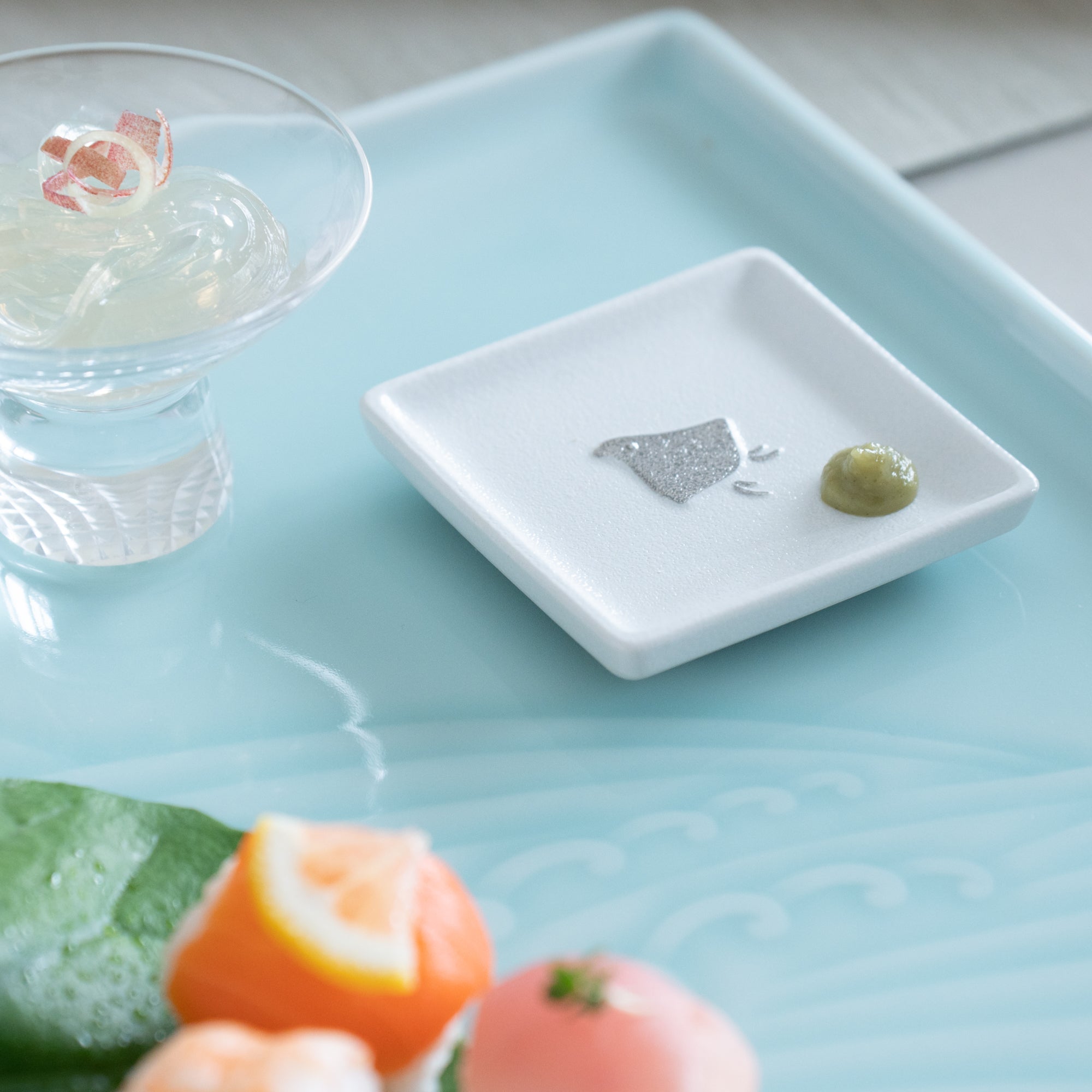 Kaizan Kiln Bird Arita Sauce Plate - MUSUBI KILN - Quality Japanese Tableware and Gift