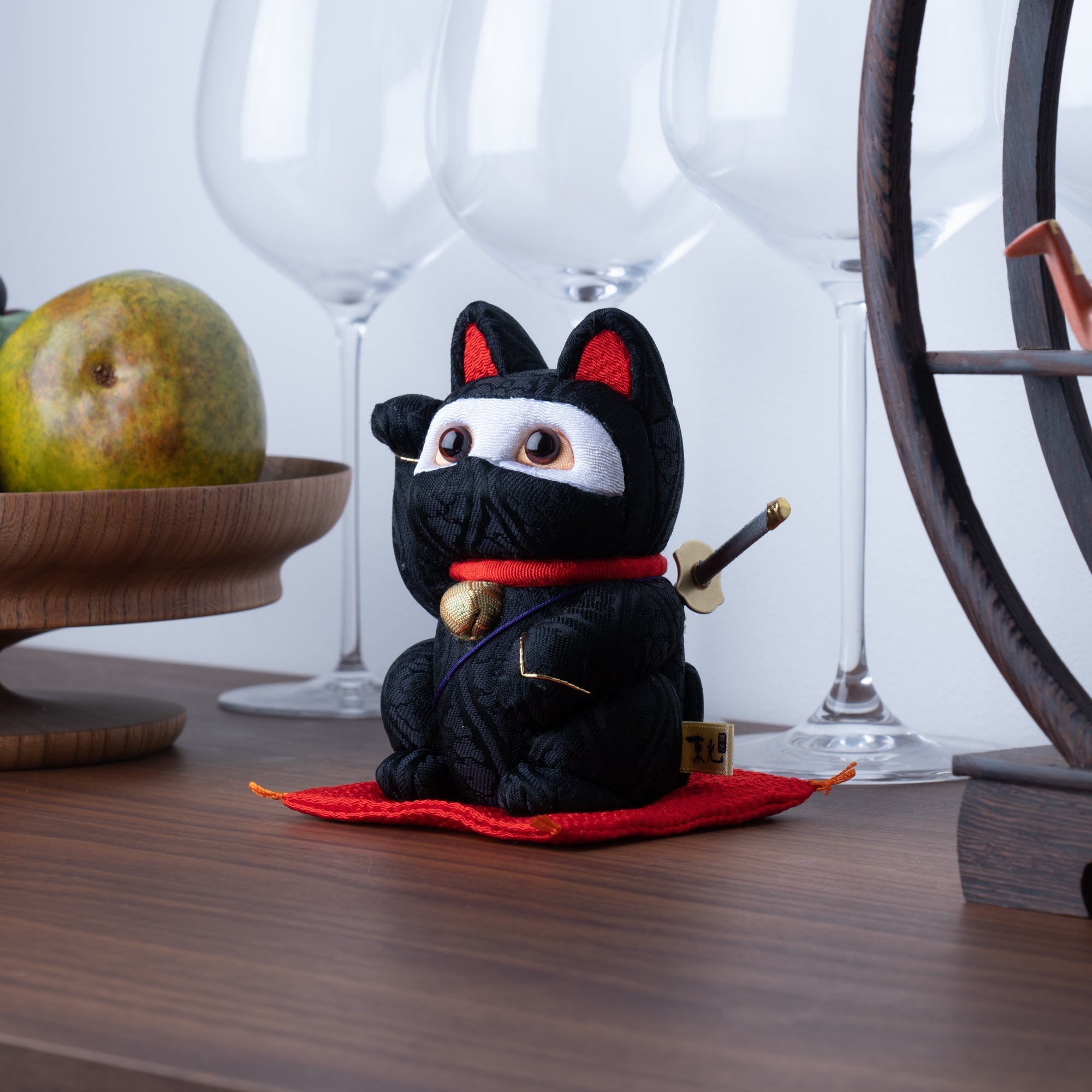 Kakinuma Ningyo Black Ninjya Edo Kimekomi Doll Lucky Cat - MUSUBI KILN - Quality Japanese Tableware and Gift