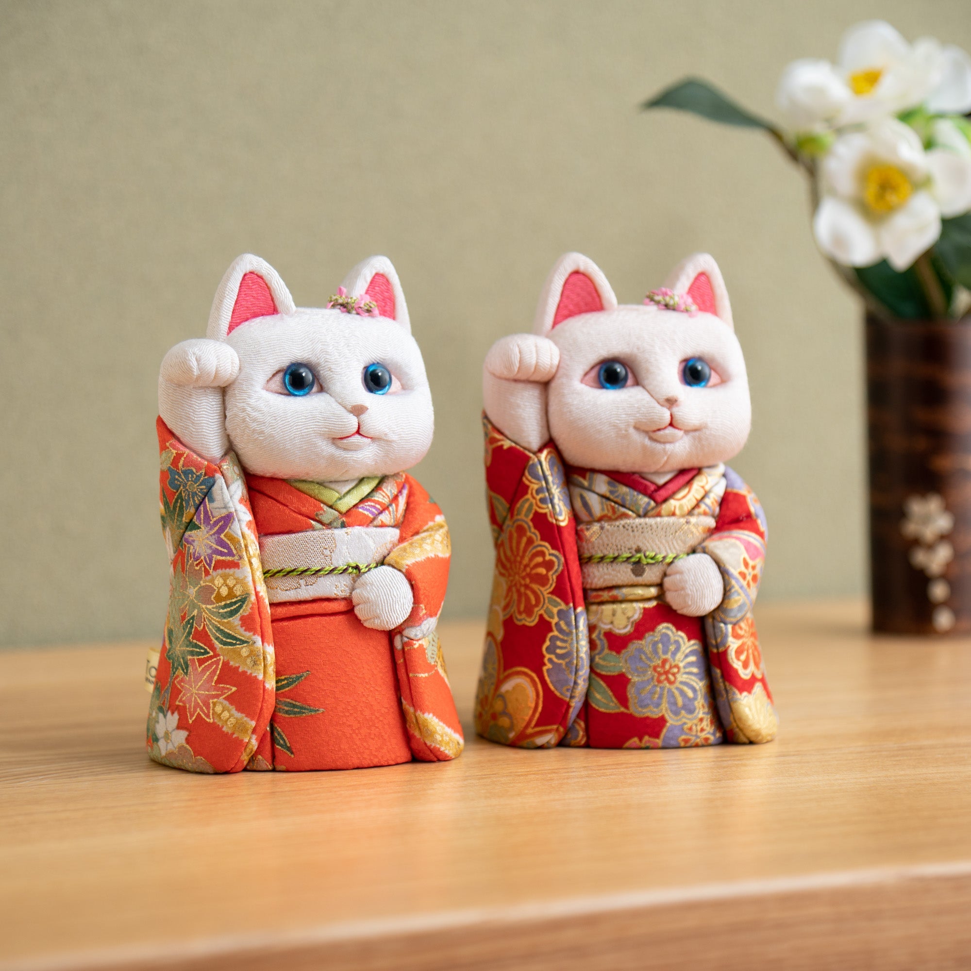 Kakinuma Ningyo Furisode Edo Kimekomi Doll Lucky Cat - Orange - MUSUBI KILN - Quality Japanese Tableware and Gift