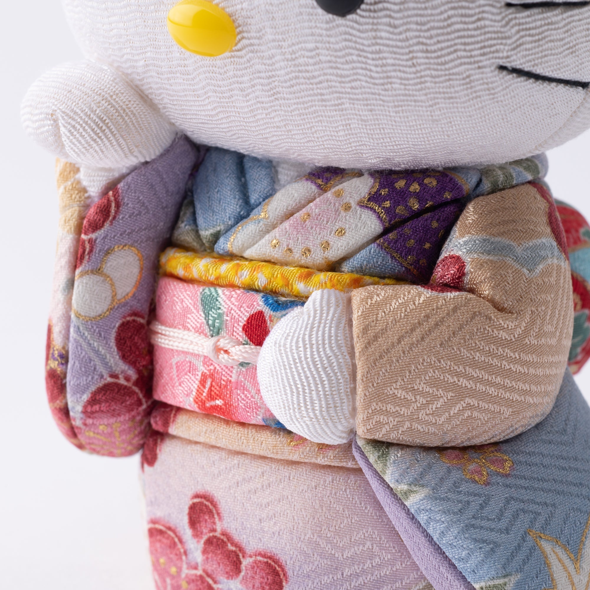 Kakinuma Ningyo Hello Kitty Edo Kimekomi Doll Lucky Cat - Pale Pink - MUSUBI KILN - Quality Japanese Tableware and Gift