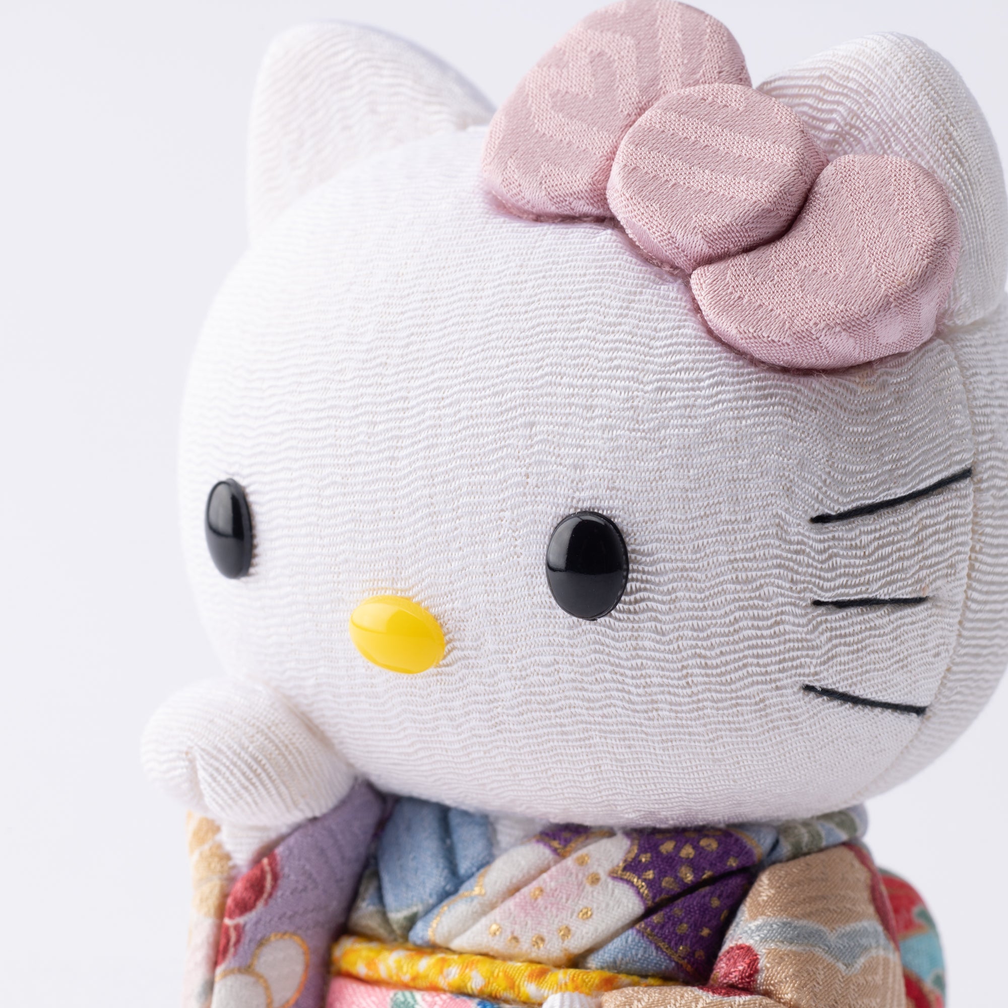 Kakinuma Ningyo Hello Kitty Edo Kimekomi Doll Lucky Cat - Pale Pink - MUSUBI KILN - Quality Japanese Tableware and Gift