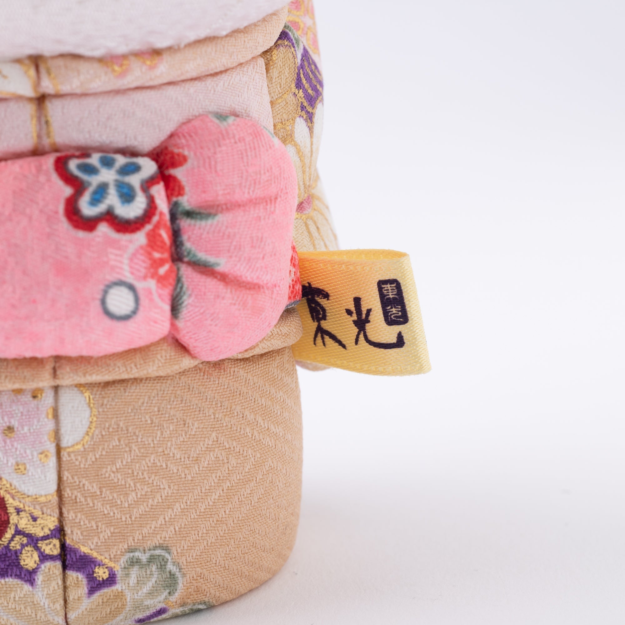 Kakinuma Ningyo Hello Kitty Edo Kimekomi Doll Lucky Cat - Pale Pink - MUSUBI KILN - Quality Japanese Tableware and Gift