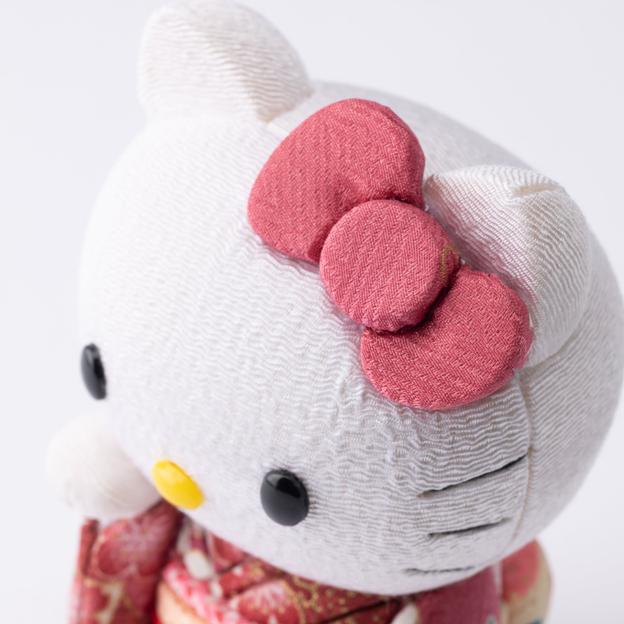 Kakinuma Ningyo Hello Kitty Edo Kimekomi Doll Lucky Cat - Pink - MUSUBI KILN - Quality Japanese Tableware and Gift