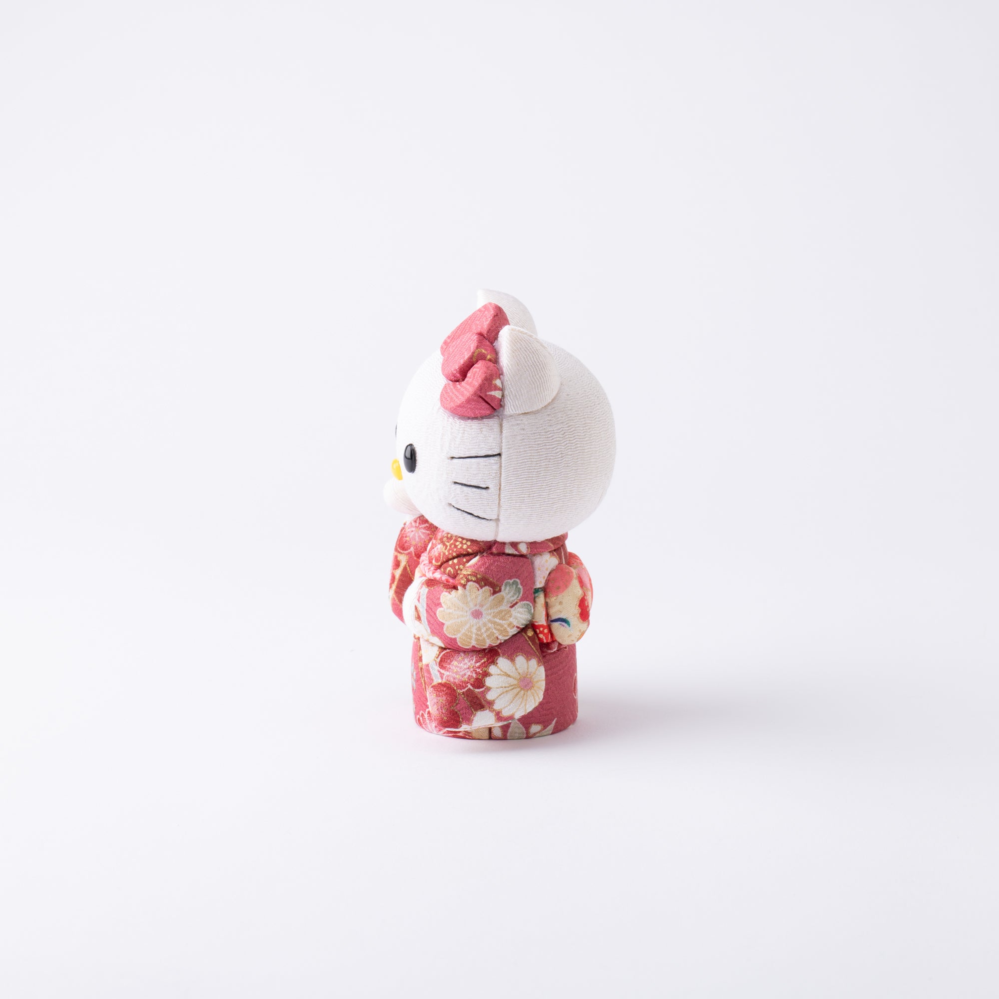 Kakinuma Ningyo Hello Kitty Edo Kimekomi Doll Lucky Cat - Pink - MUSUBI KILN - Quality Japanese Tableware and Gift