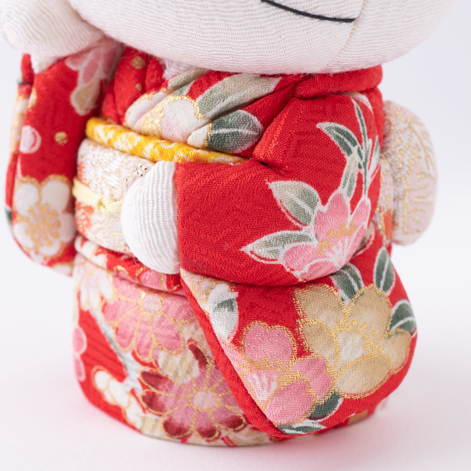 Kakinuma Ningyo Hello Kitty Edo Kimekomi Doll Lucky Cat - Red - MUSUBI KILN - Quality Japanese Tableware and Gift