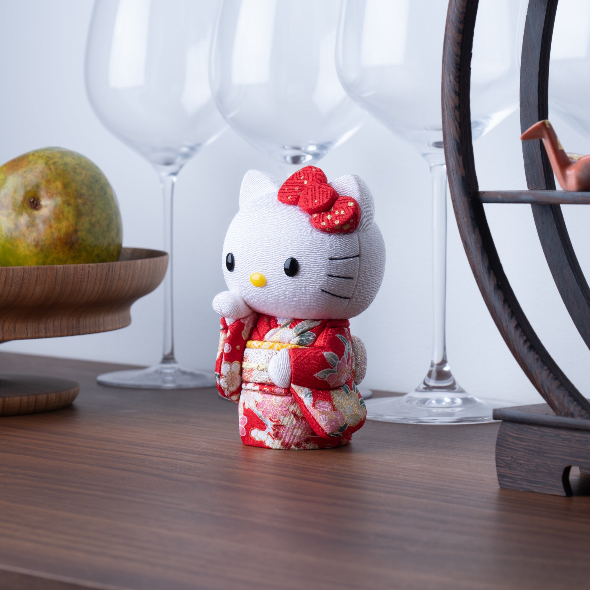 Kakinuma Ningyo Hello Kitty Edo Kimekomi Doll Lucky Cat - Red - MUSUBI KILN - Quality Japanese Tableware and Gift