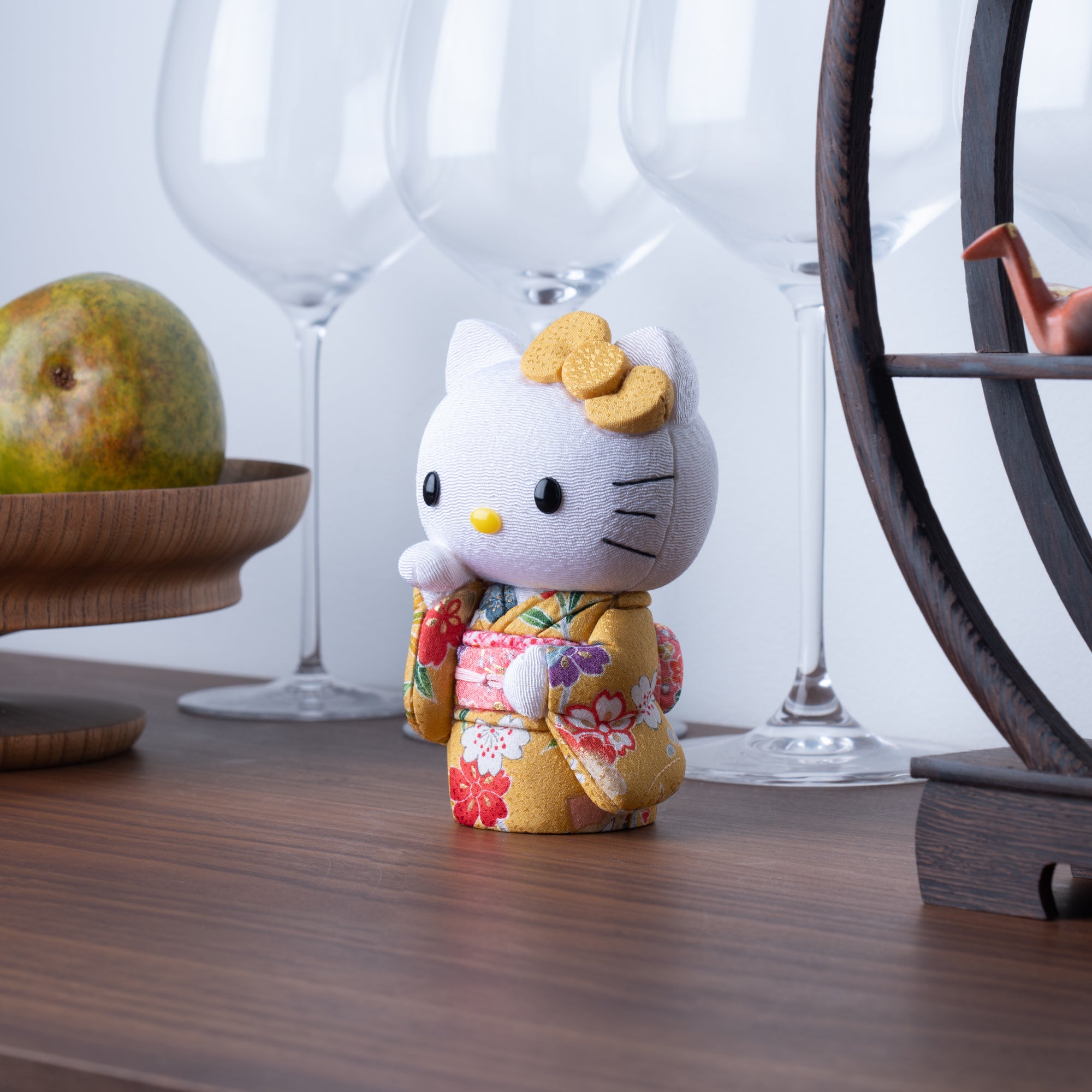 Kakinuma Ningyo Hello Kitty Edo Kimekomi Doll Lucky Cat - Yellow - MUSUBI KILN - Quality Japanese Tableware and Gift