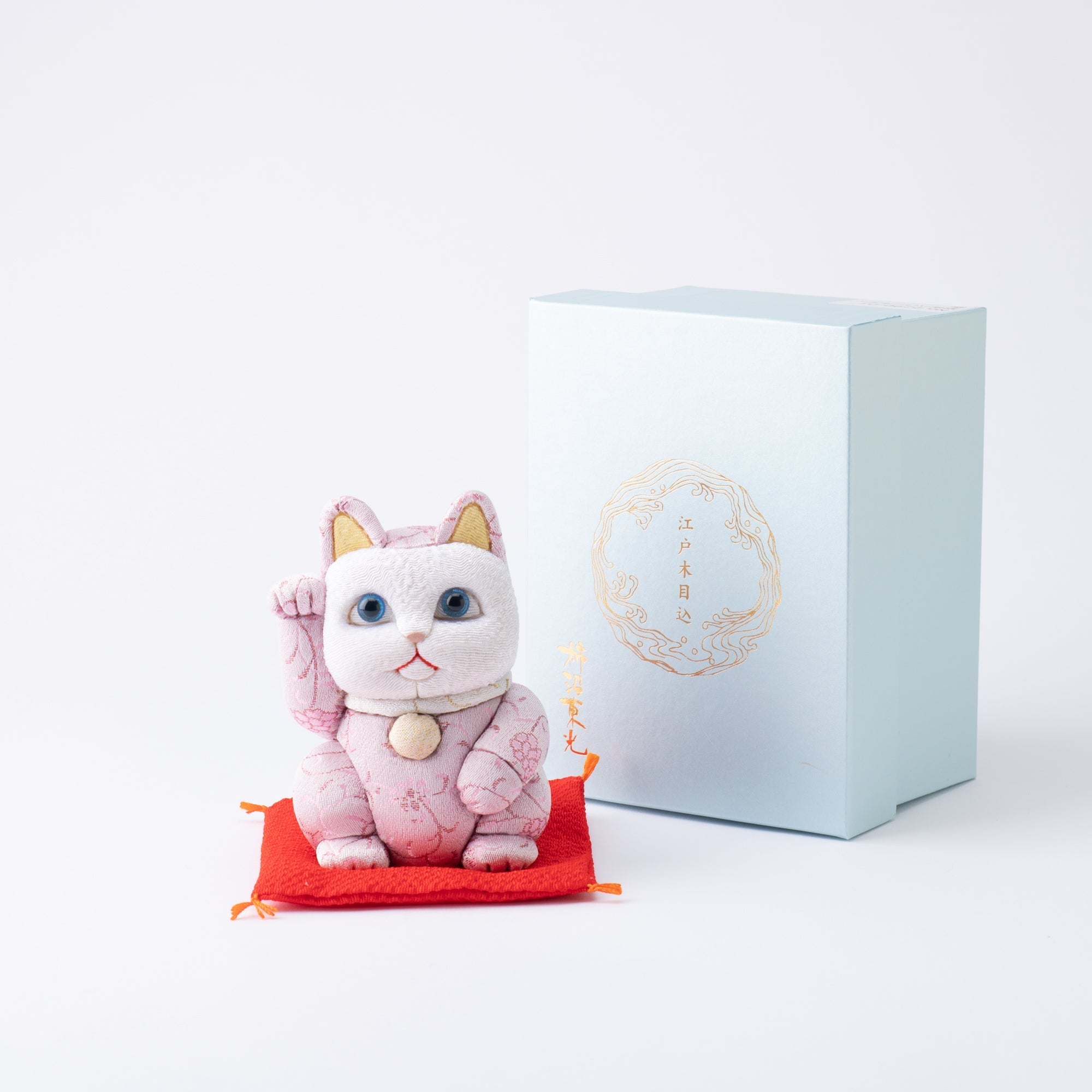 Kakinuma Ningyo Kinran Edo Kimekomi Doll Lucky Cat - MUSUBI KILN - Quality Japanese Tableware and Gift