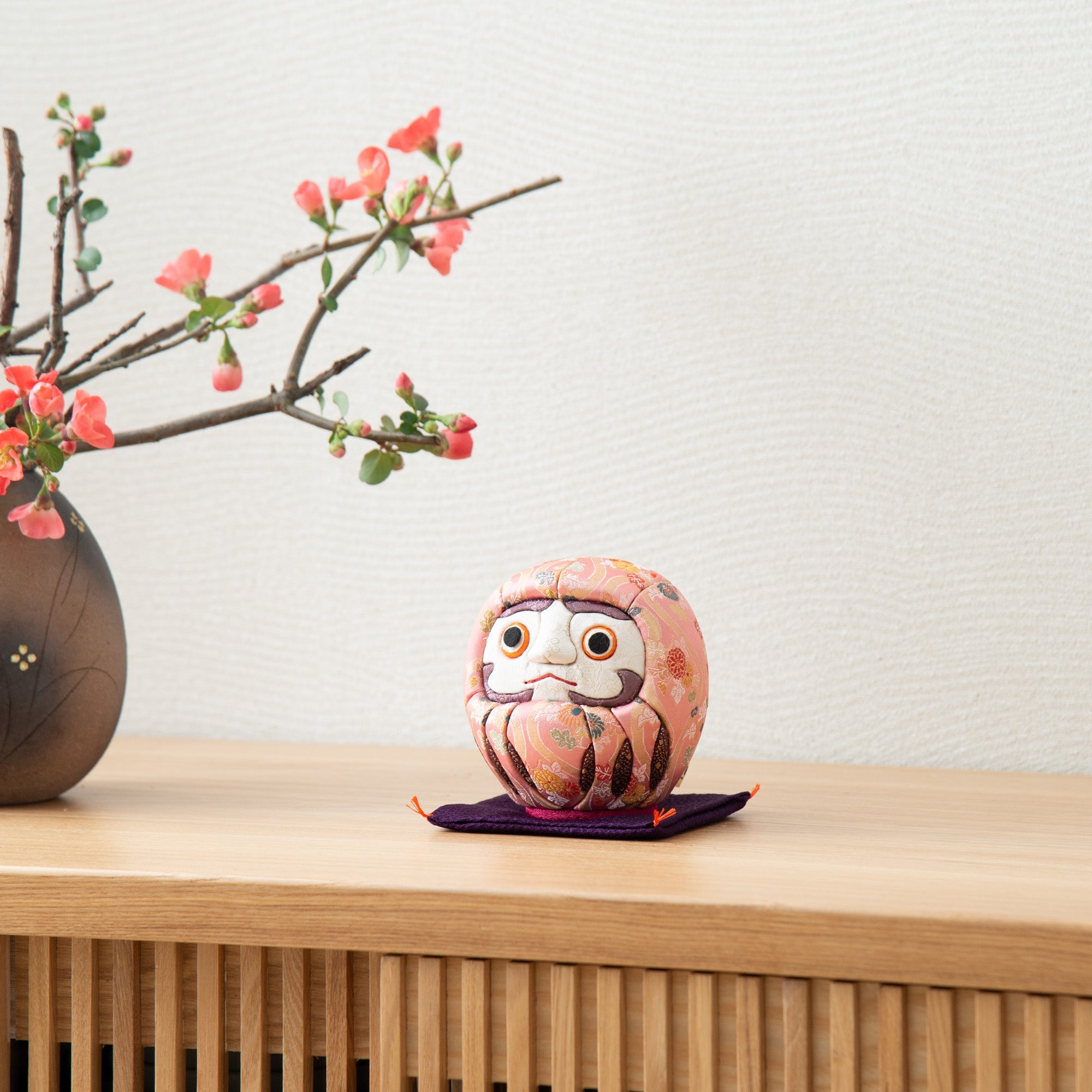 Kakinuma Ningyo Pink Edo Kimekomi Doll Daruma - MUSUBI KILN - Quality Japanese Tableware and Gift