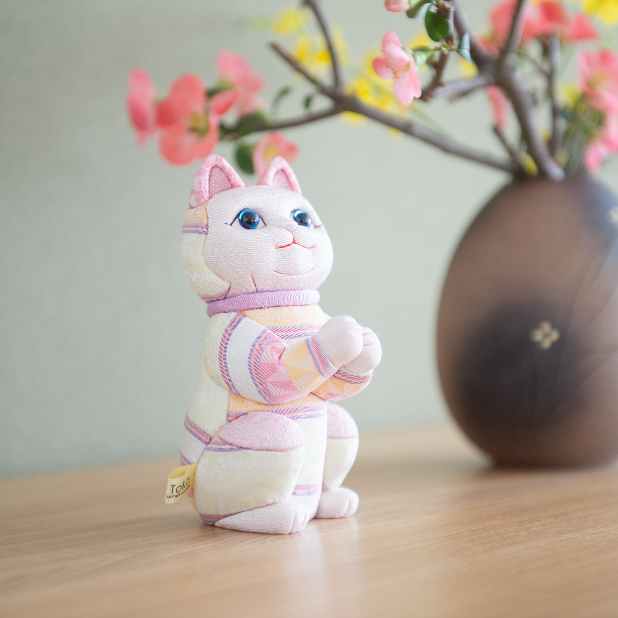 Kakinuma Ningyo Striped Wish Upon a Star Edo Kimekomi Doll Lucky Cat - Pink - MUSUBI KILN - Quality Japanese Tableware and Gift