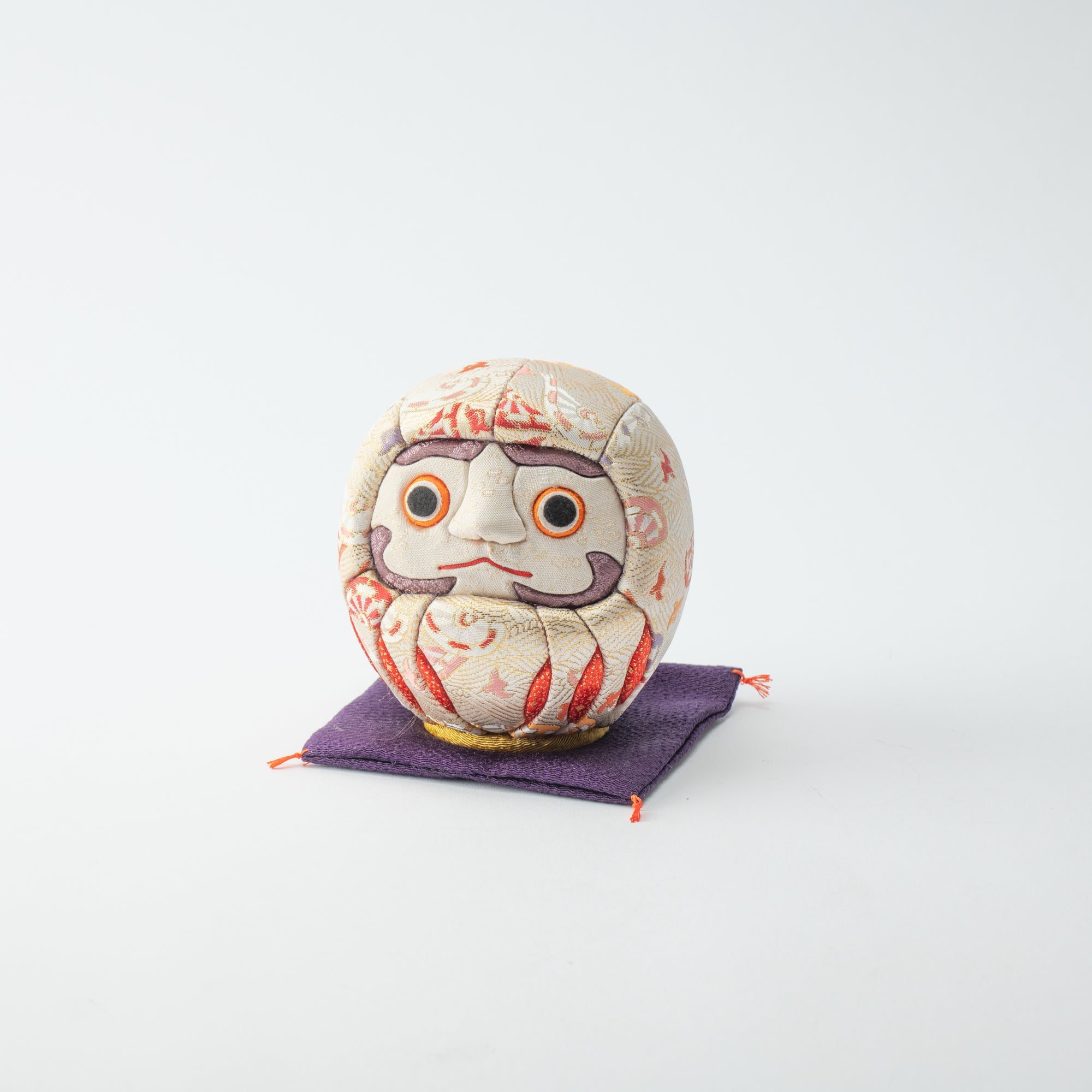 Kakinuma Ningyo White Edo Kimekomi Doll Daruma - MUSUBI KILN - Quality Japanese Tableware and Gift