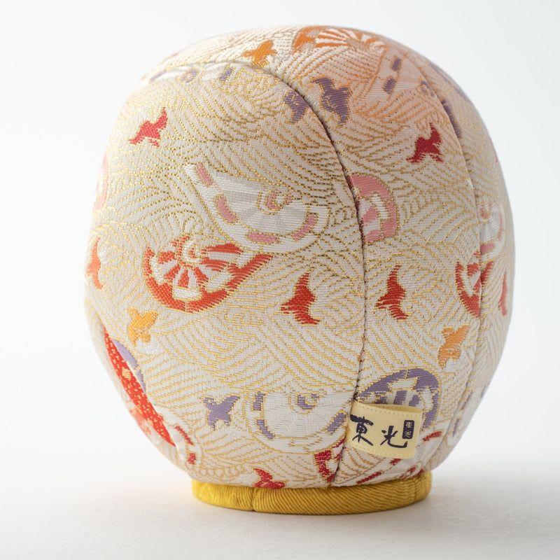 Kakinuma Ningyo White Edo Kimekomi Doll Daruma - MUSUBI KILN - Quality Japanese Tableware and Gift