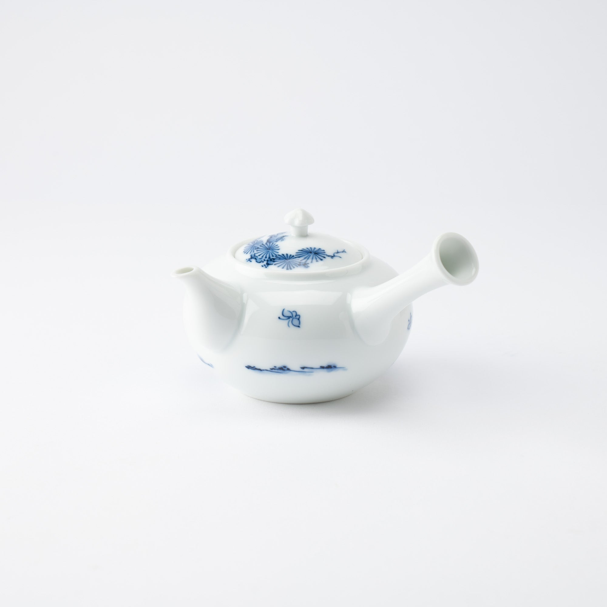 Kakusho Kiln Karako Mikawachi Ware Japanese Teapot 220 ml (7.4 oz) - MUSUBI KILN - Quality Japanese Tableware and Gift