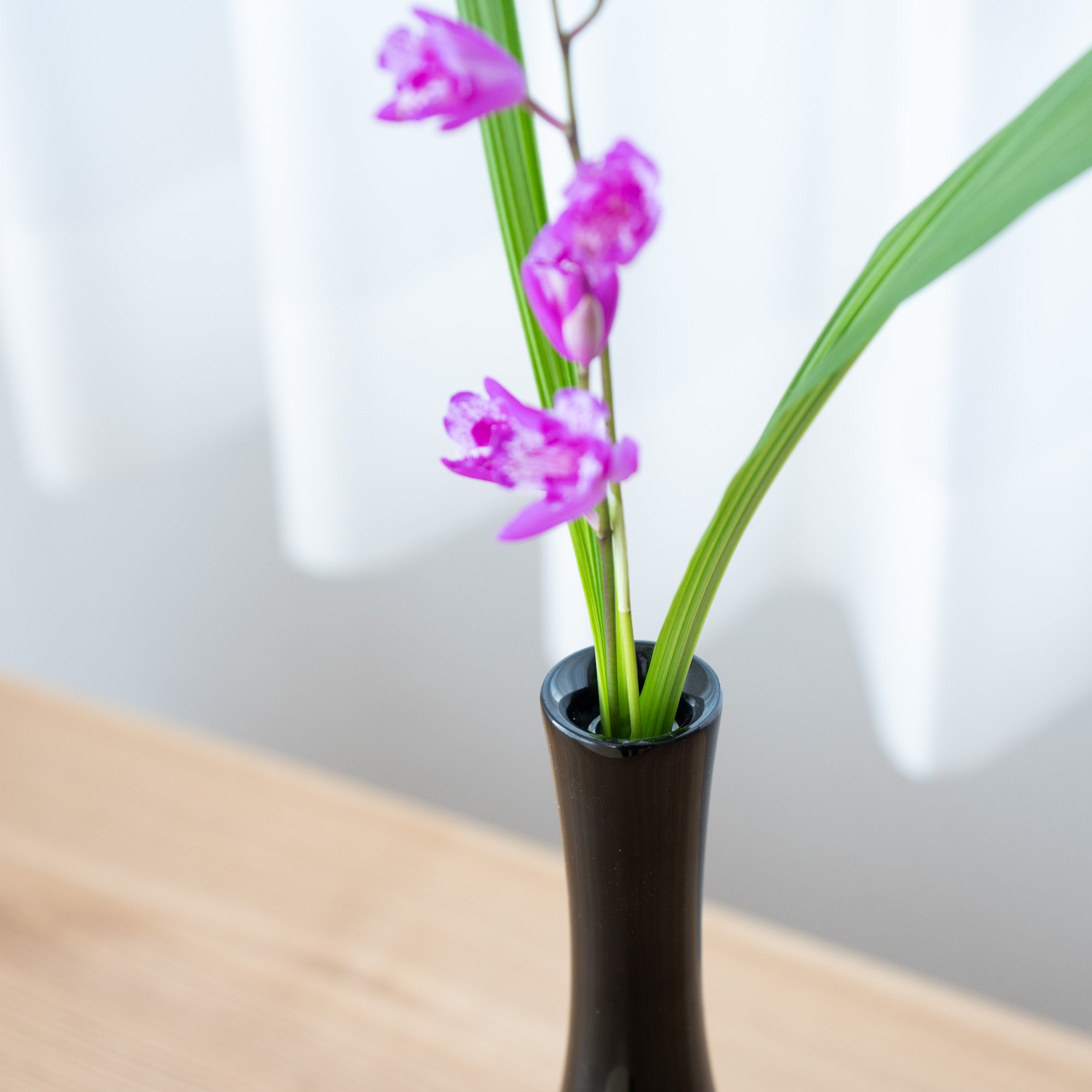 Kakusyu Yamanaka Lacquerware Single - Flower Vase - MUSUBI KILN - Quality Japanese Tableware and Gift