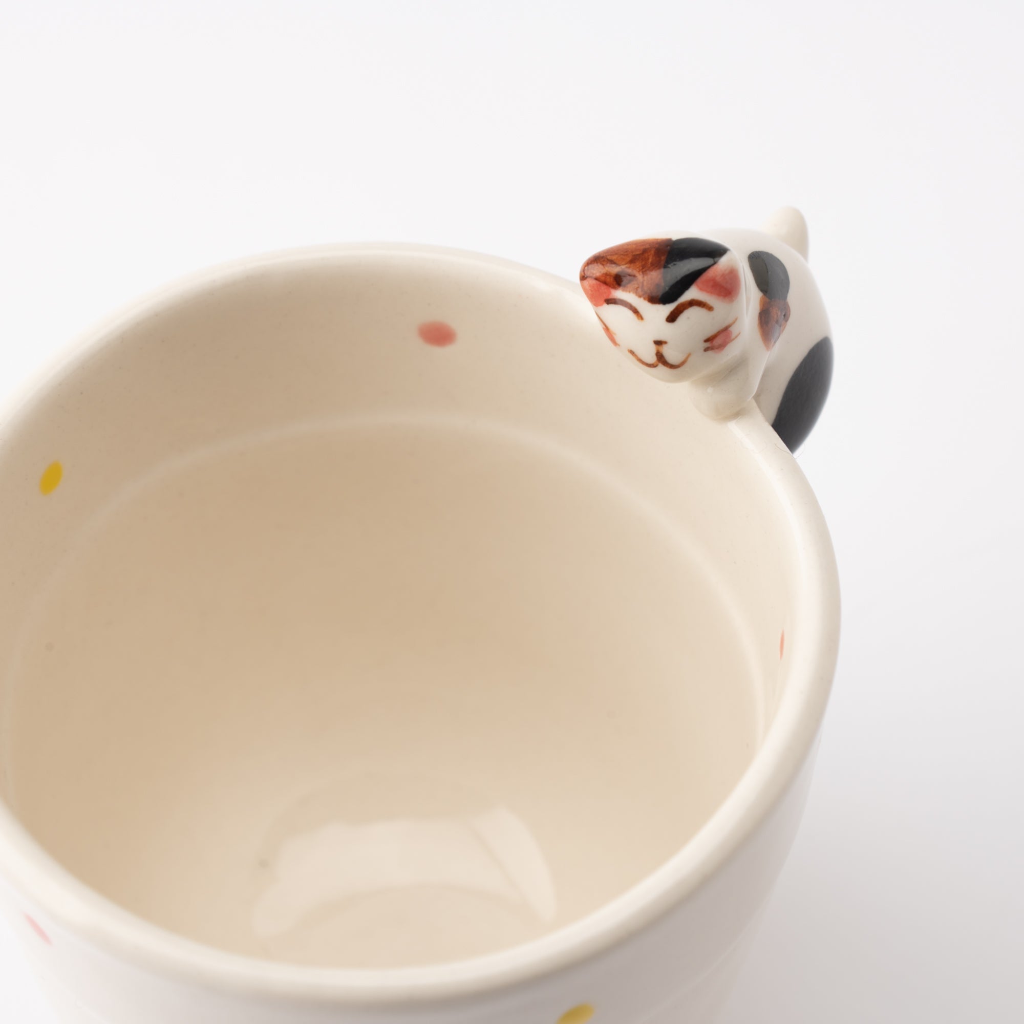 Kikusho Kiln Red Dot Cat Hasami Children's Cup - MUSUBI KILN - Quality Japanese Tableware and Gift