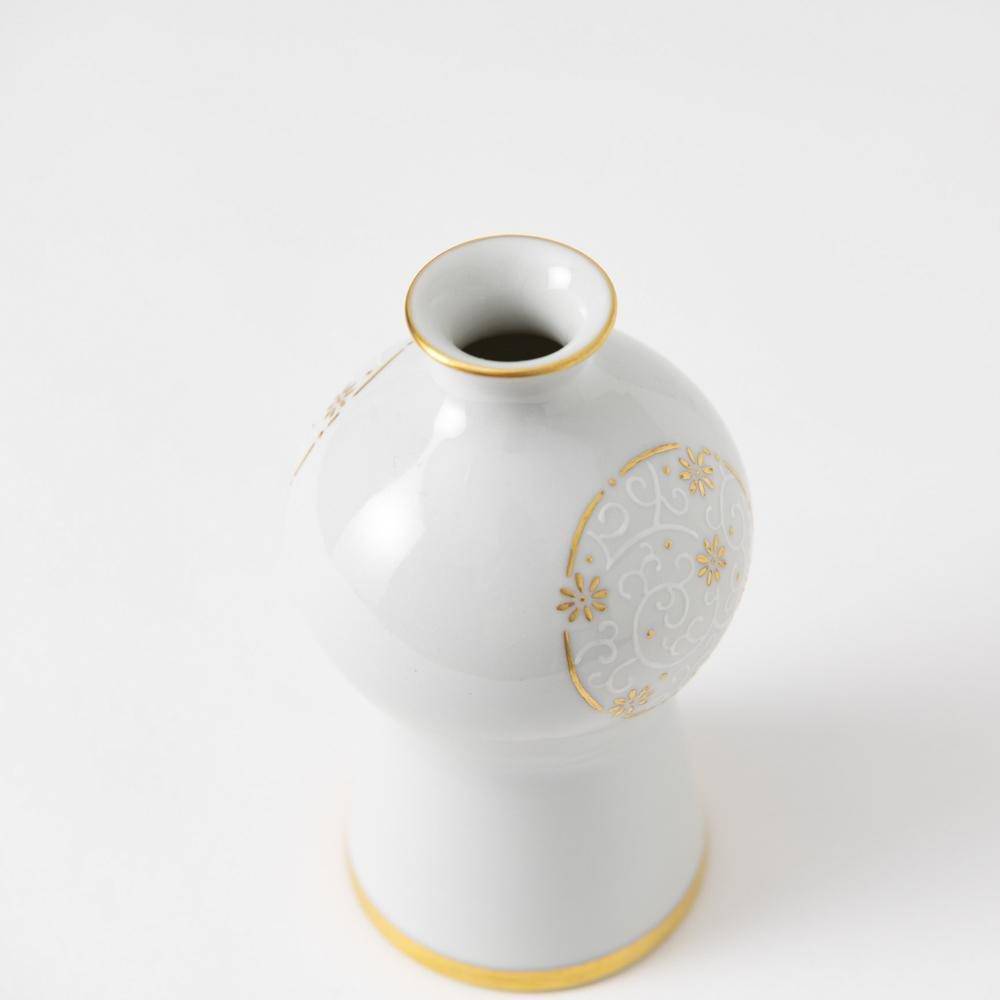 Kinzan Kiln Shugu White Arabesque Gourd Sake Carafe - MUSUBI KILN - Quality Japanese Tableware and Gift