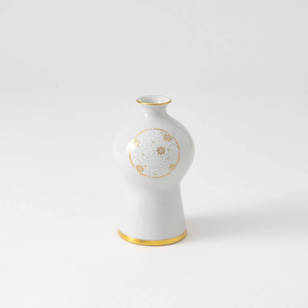 Kinzan Kiln Shugu White Arabesque Gourd Sake Carafe - MUSUBI KILN - Quality Japanese Tableware and Gift